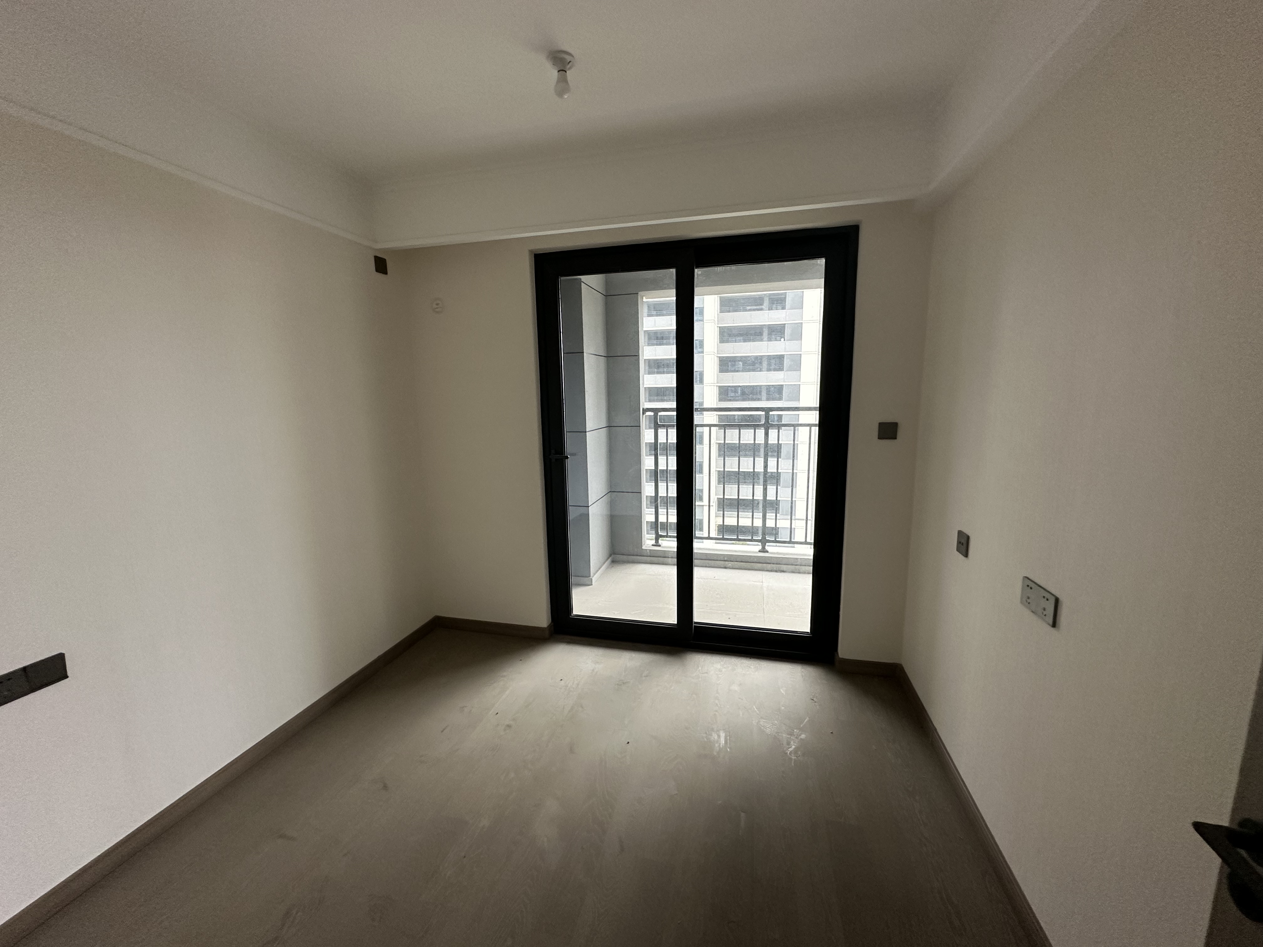 万科未来之光 3室2厅1卫 100.00m&sup2;