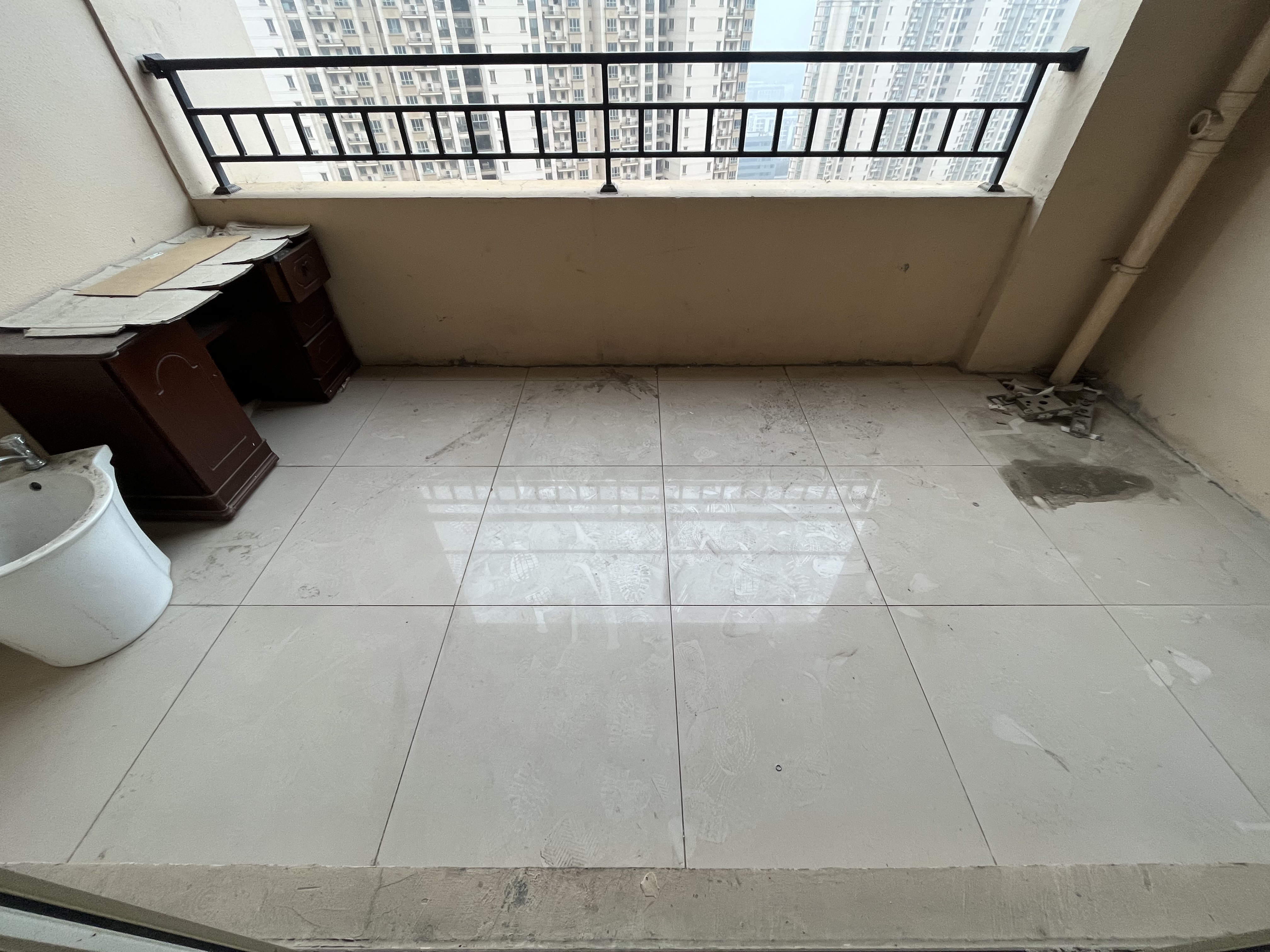 中南世纪花城三期 2室2厅1卫 110m&sup2;