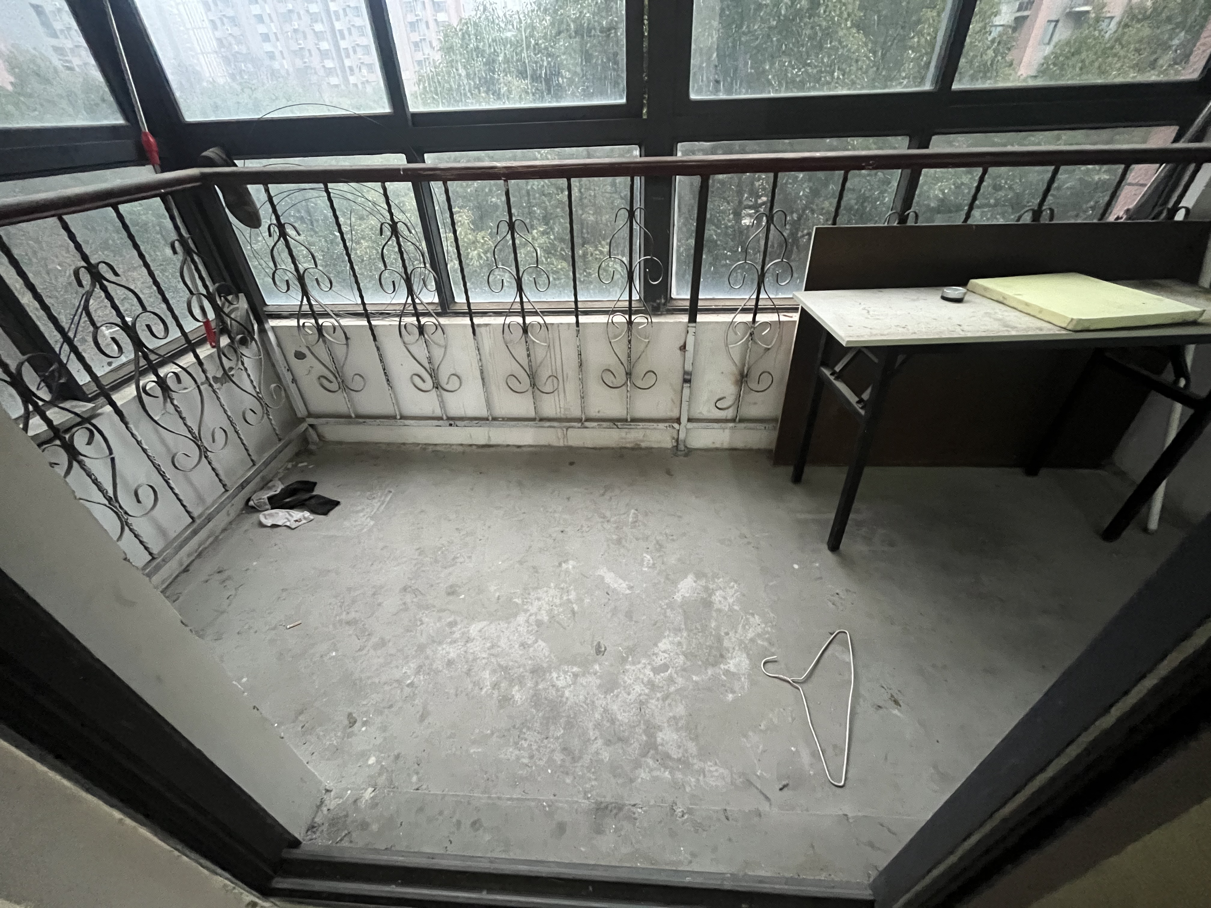 炜赋花苑 3室2厅1卫 128m&sup2;