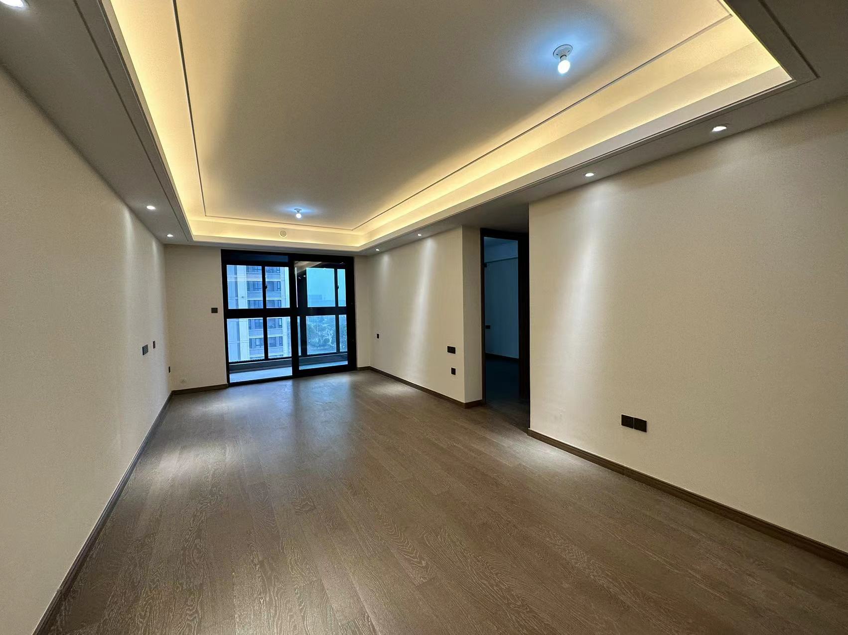 万科未来之光 3室2厅1卫 100m&sup2;