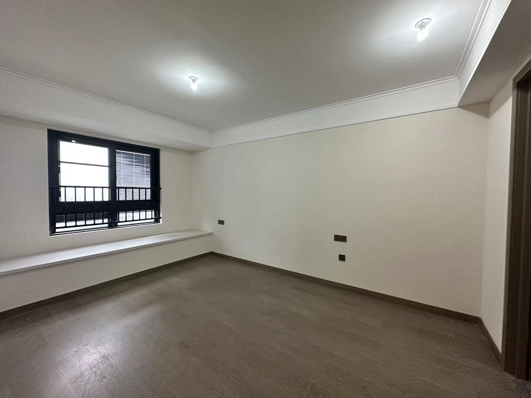 万科未来之光 3室2厅1卫 100m&sup2;