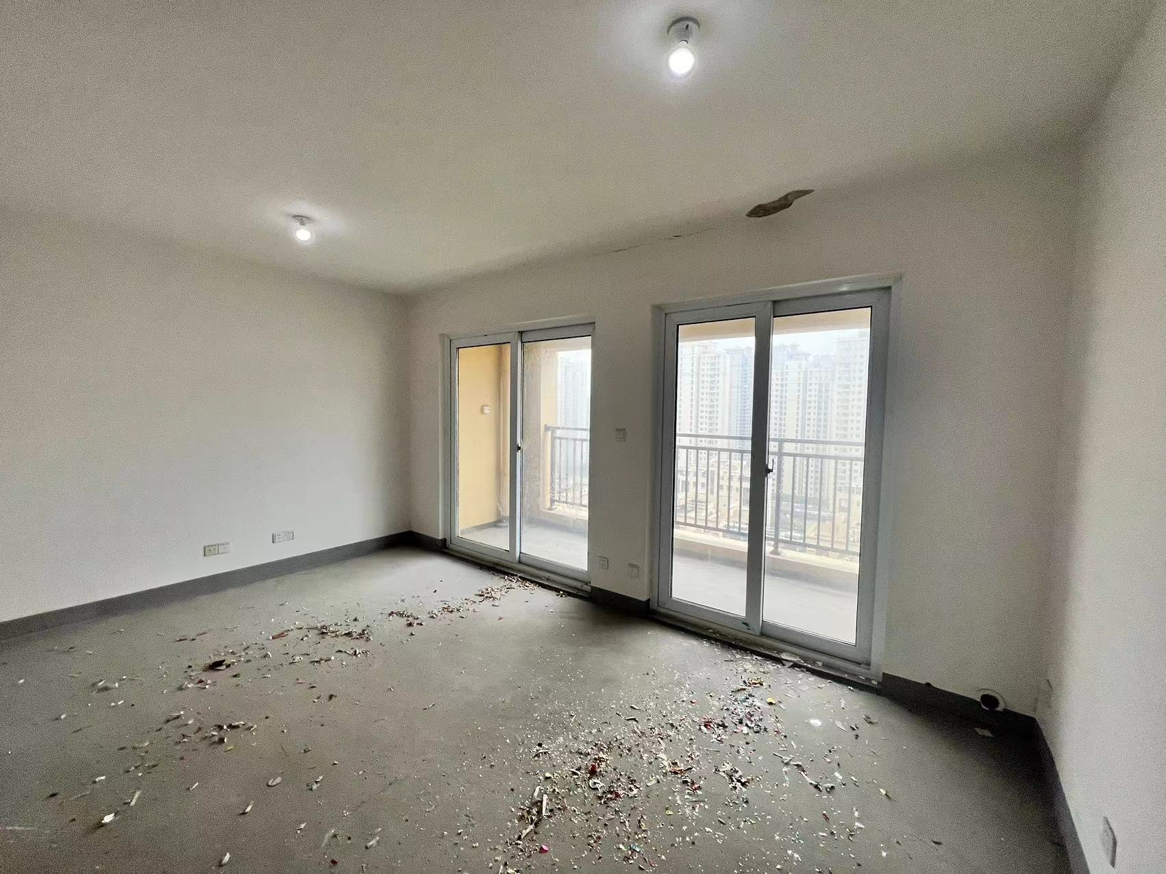 世茂九龙庭 2室2厅1卫 89.00m&sup2;