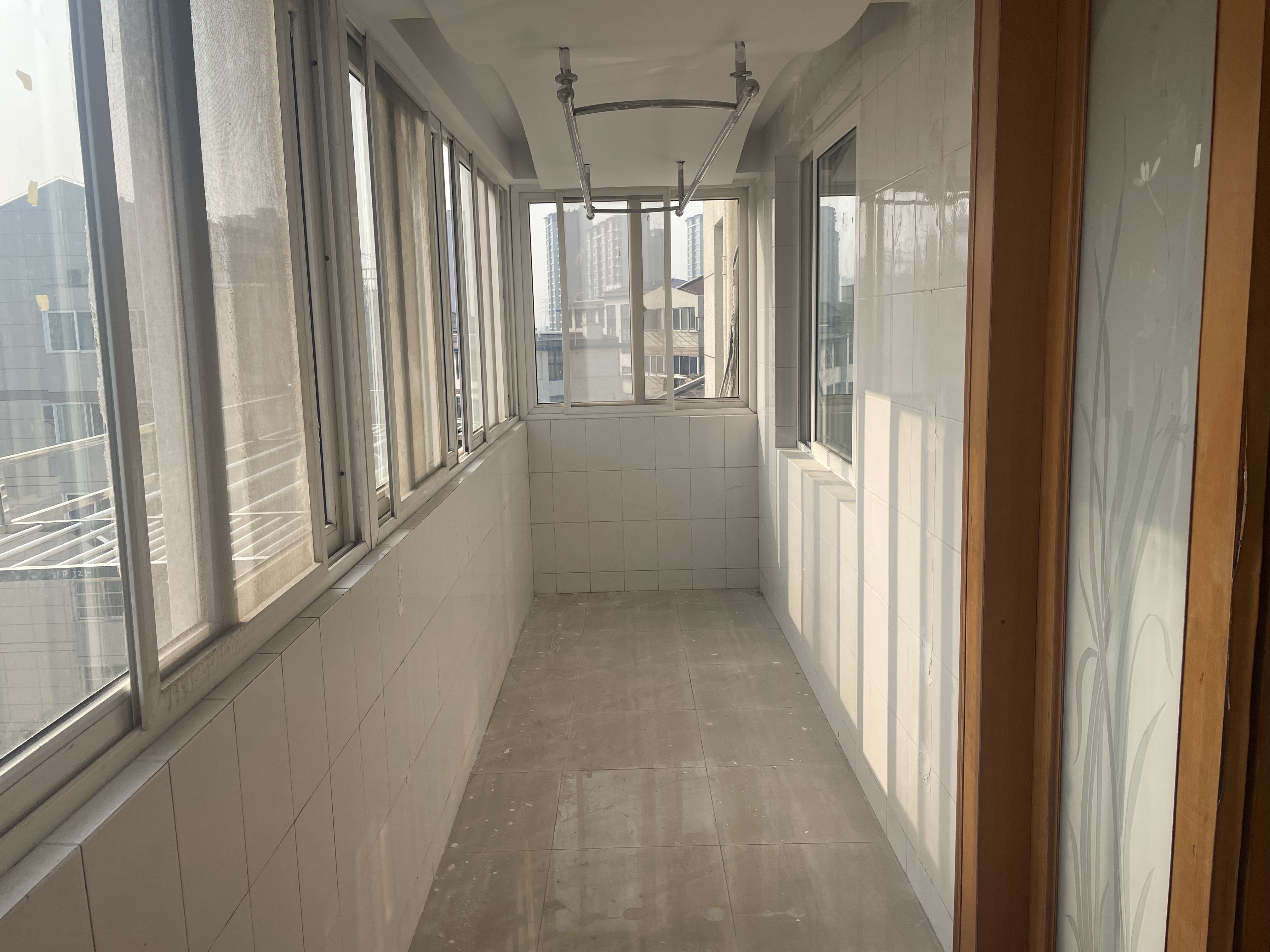 世纪园 3室2厅2卫 125.75m&sup2;
