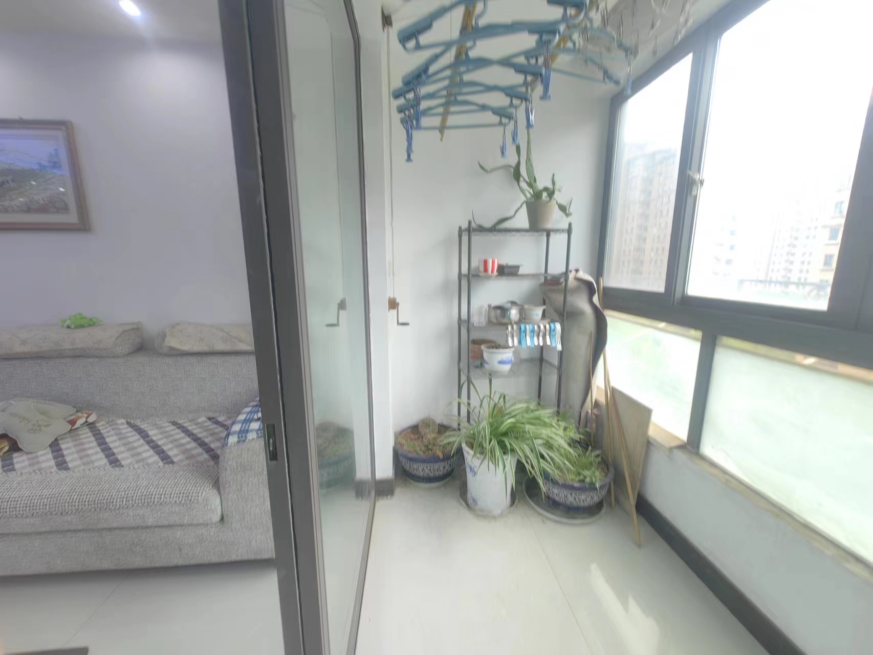万通城 3室2厅1卫 102m&sup2;