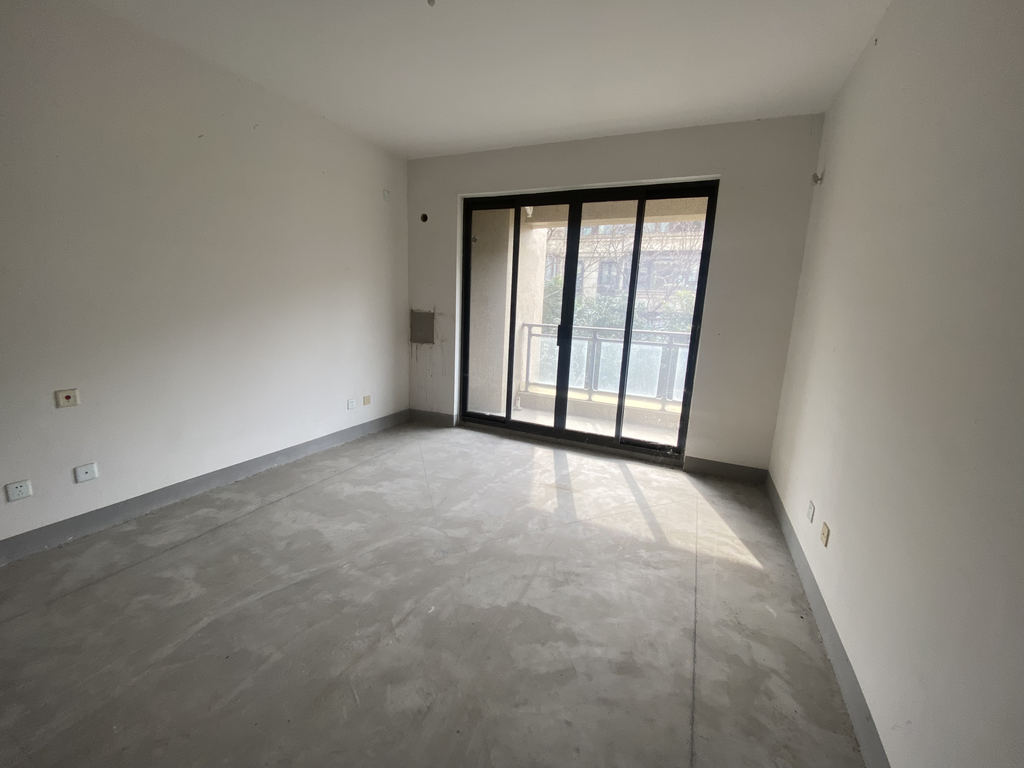 中海上林院 4室2厅2卫 140.00m&sup2;