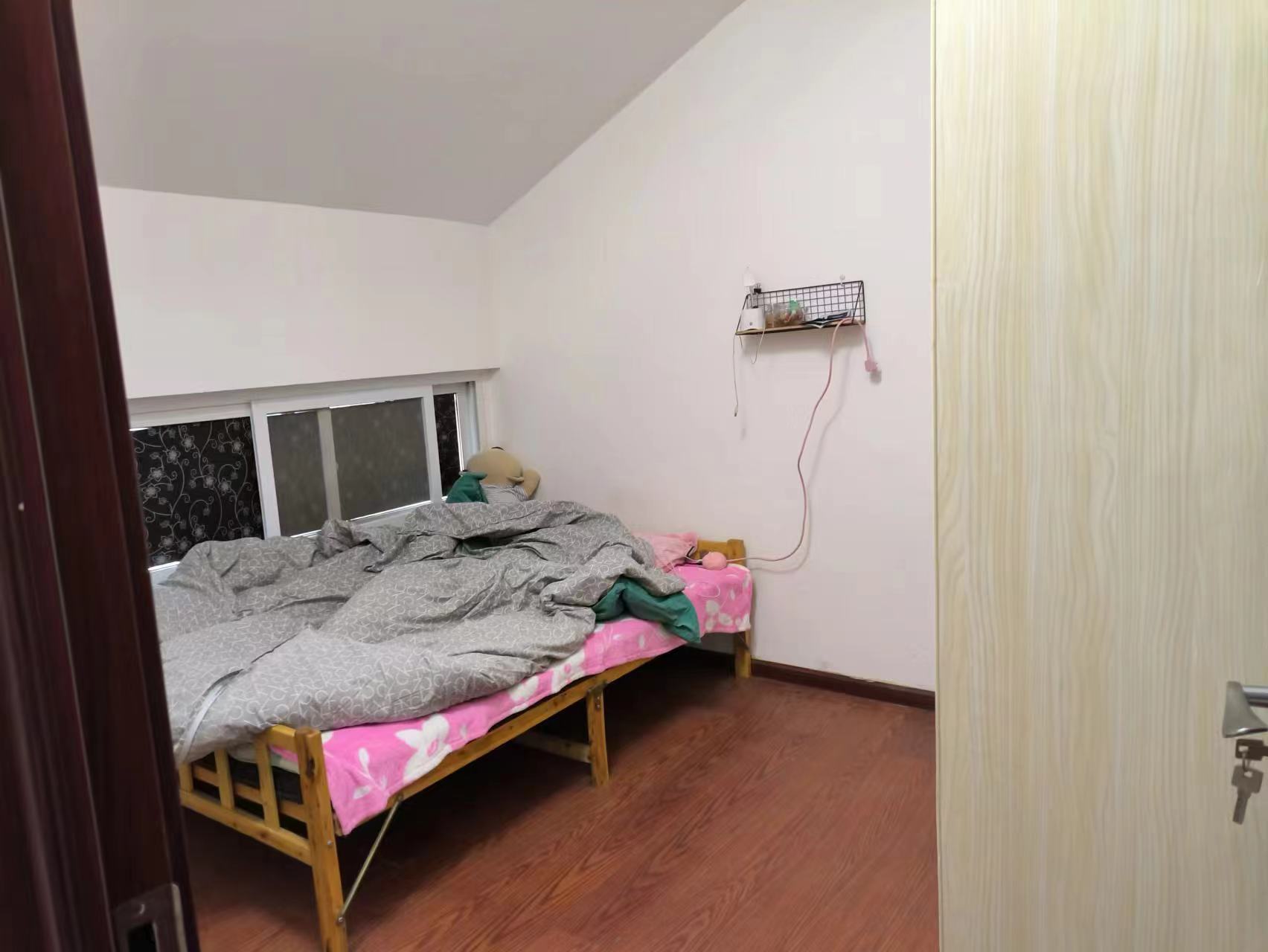荟景苑 4室2厅1卫 158.88m&sup2;