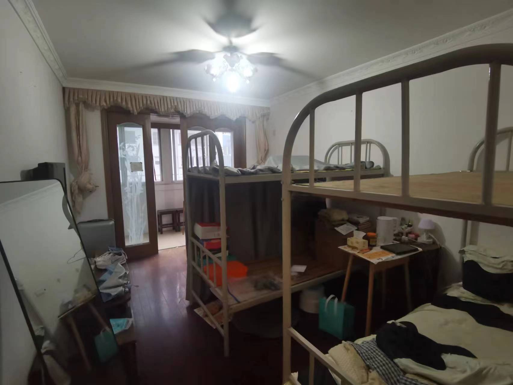 金鑫苑 3室1厅1卫 101m&sup2;