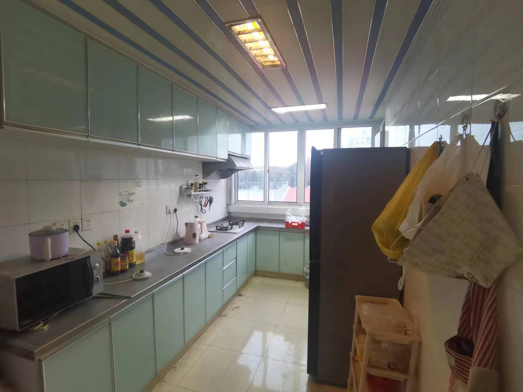 金鑫苑 3室1厅1卫 101m&sup2;