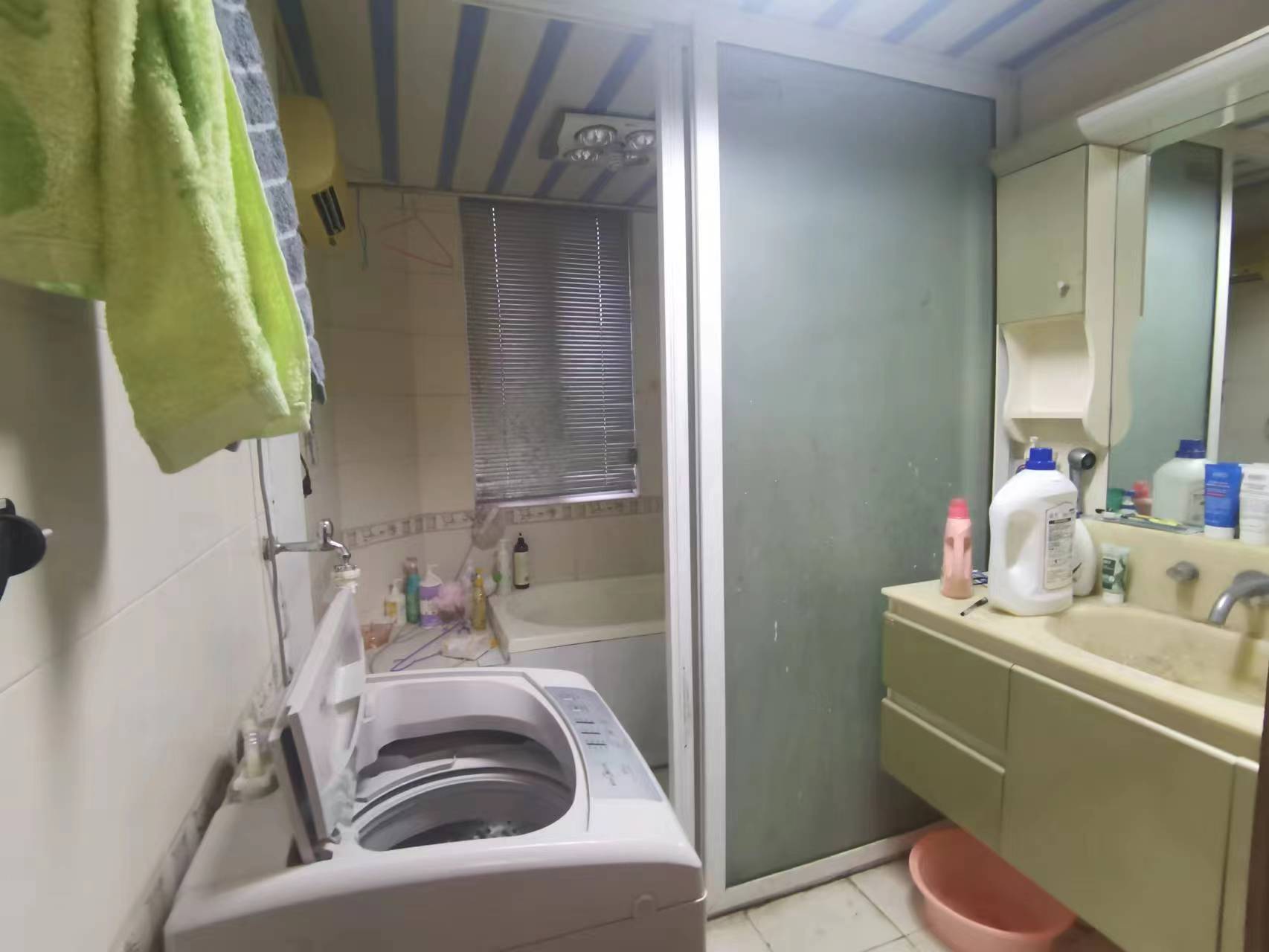金鑫苑 3室1厅1卫 101m&sup2;