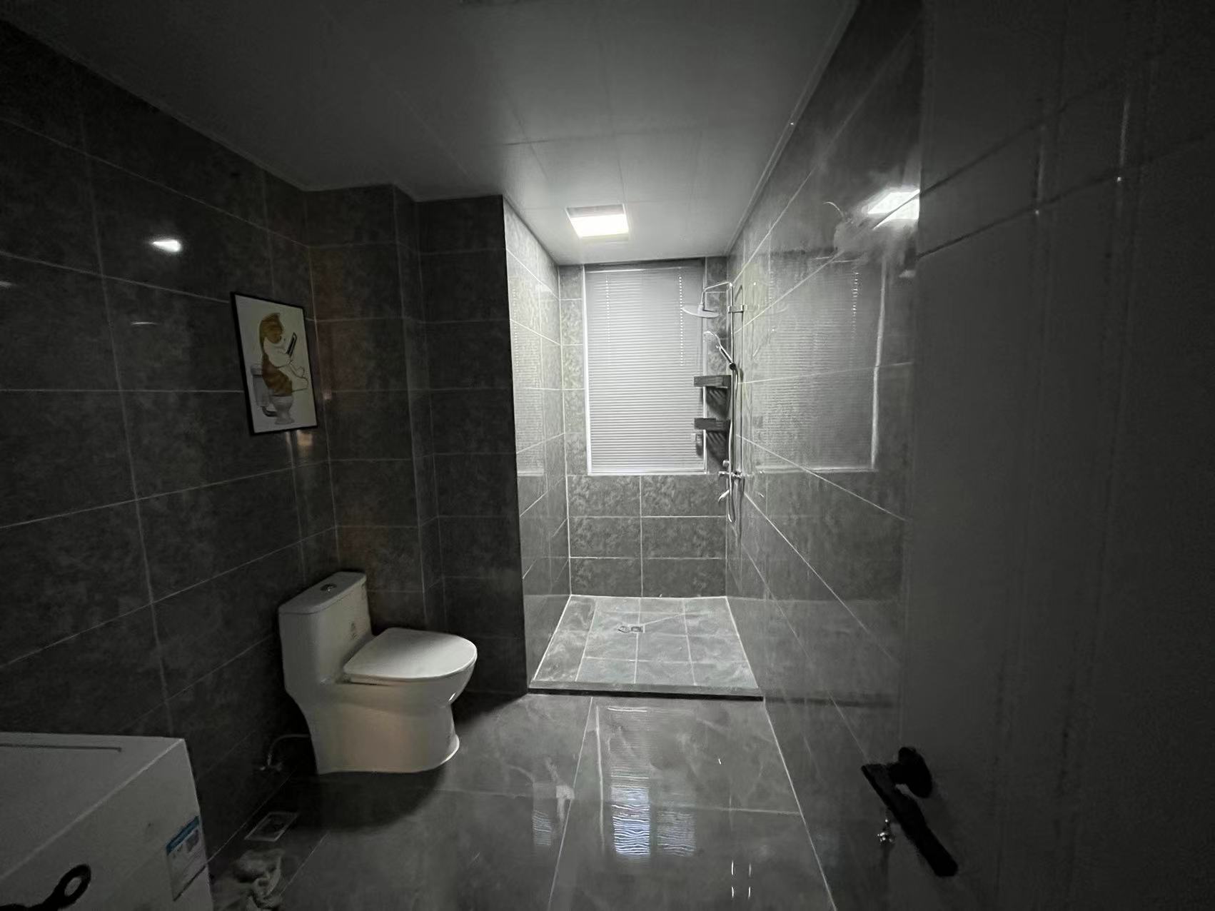 盛唐公寓 3室2厅2卫 144.00m&sup2;