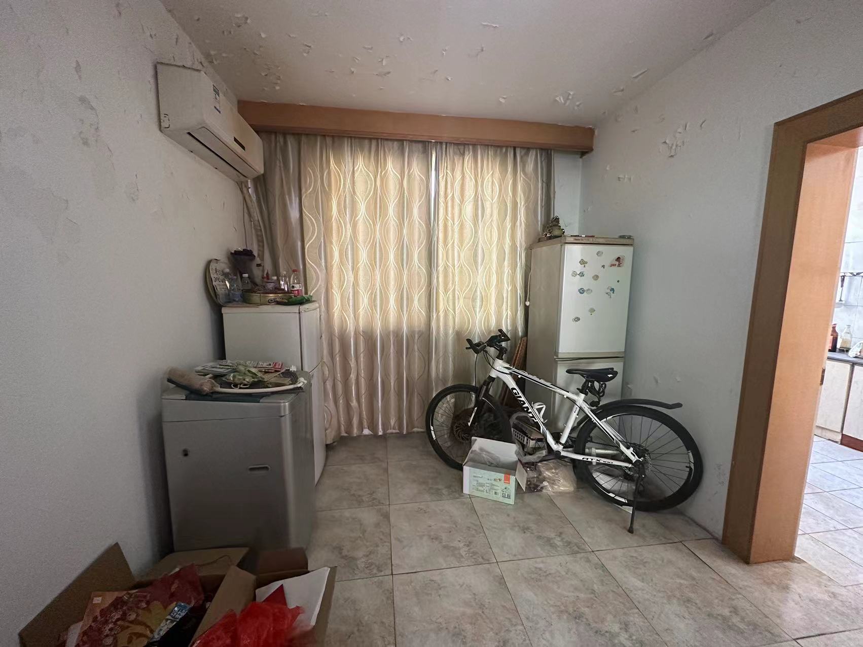 城港新村 2室1厅1卫 75m&sup2;