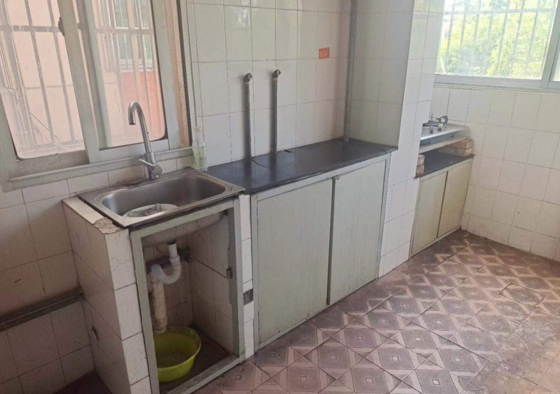 北濠桥东村 2室1厅1卫 72m&sup2;