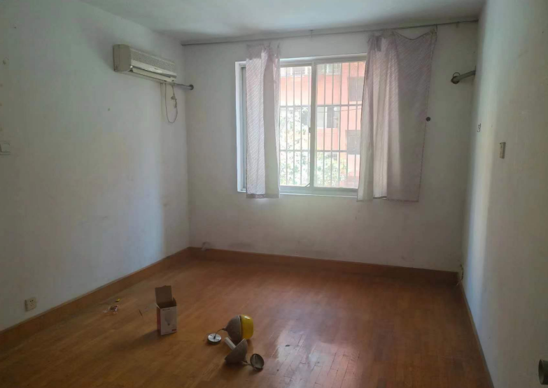 北濠桥东村 2室1厅1卫 72m&sup2;