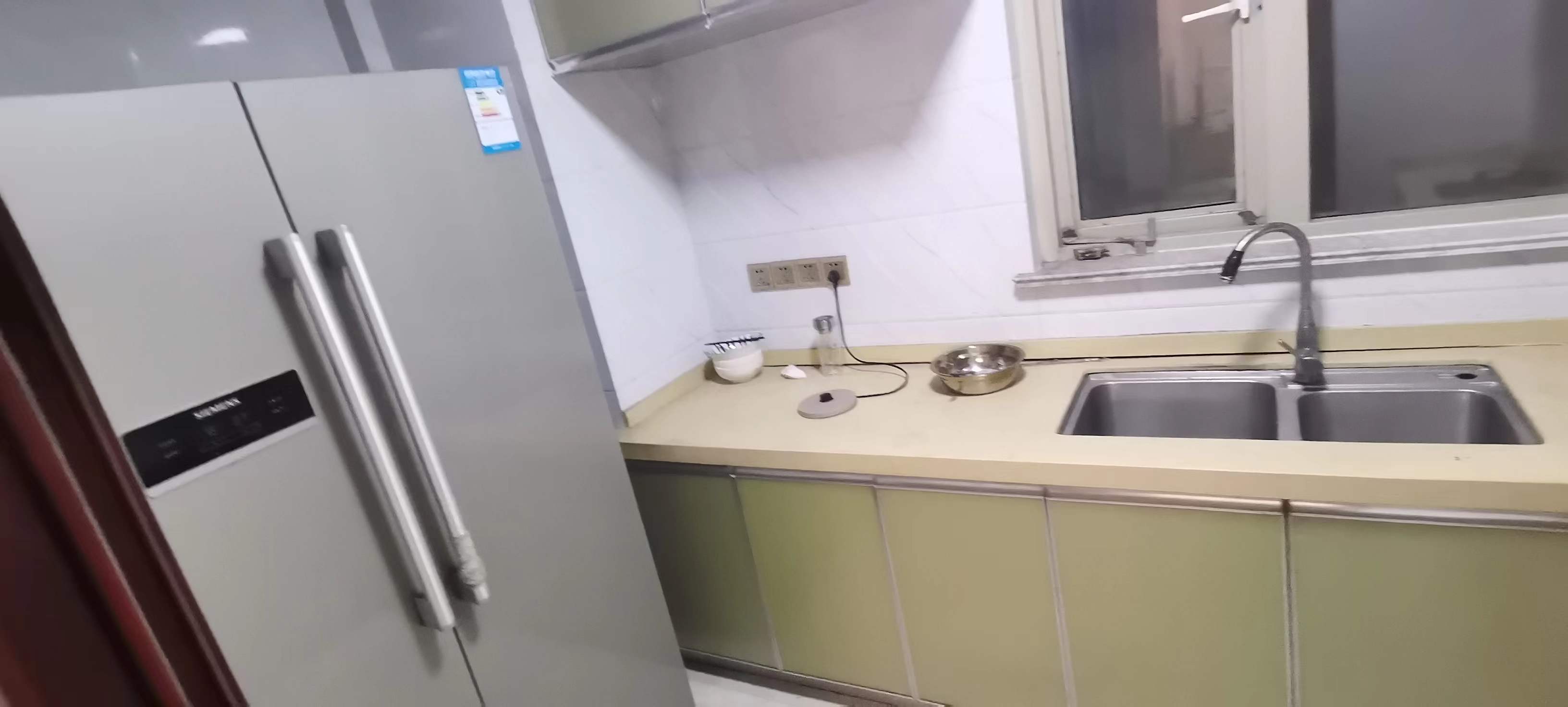 中南世纪花城二期 4室2厅2卫 137m&sup2;