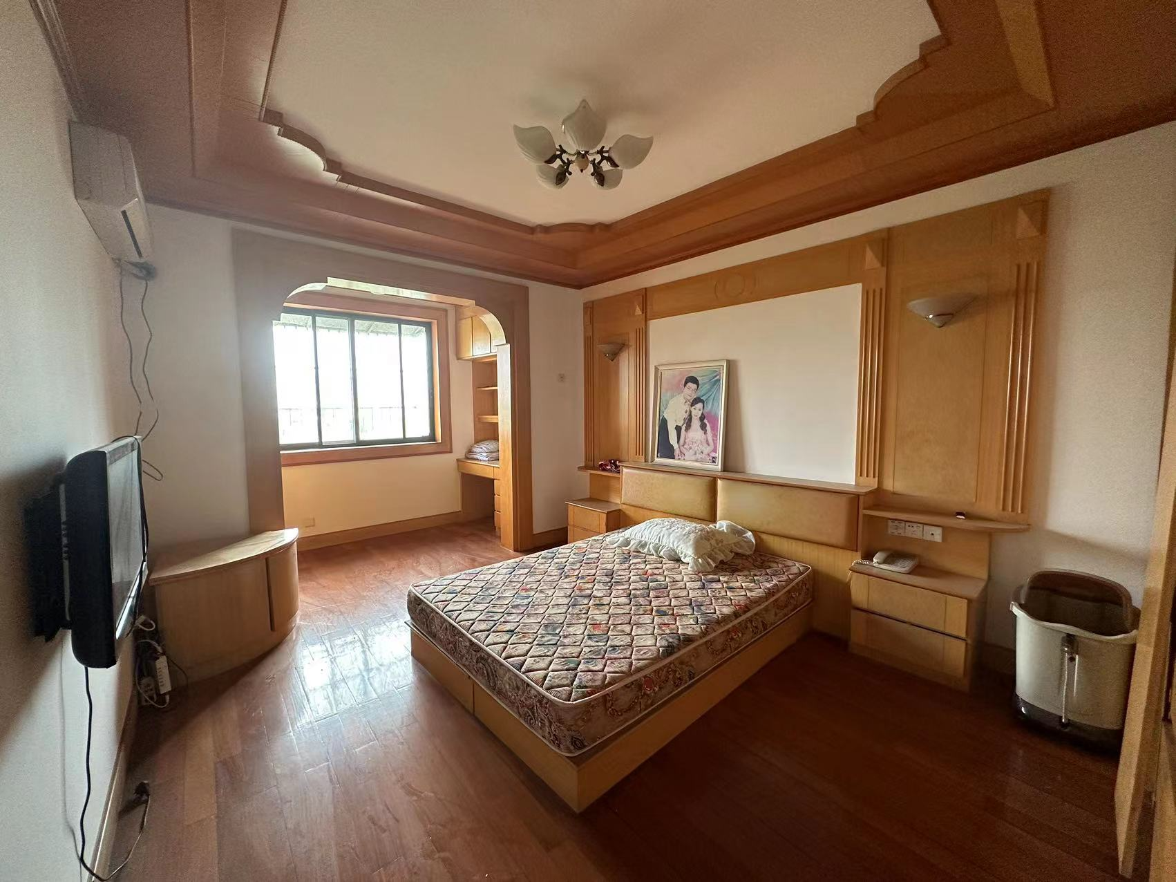通州花苑 4室2厅2卫 151m²