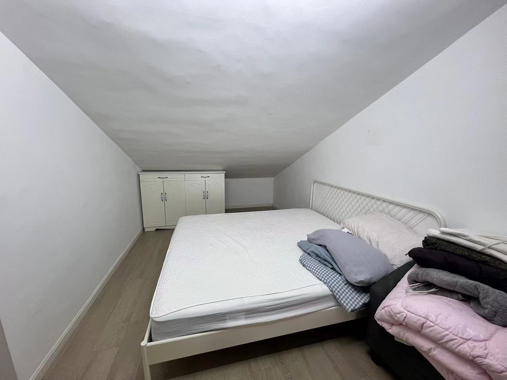 北濠桥东村 4室2厅1卫 148.09m&sup2;