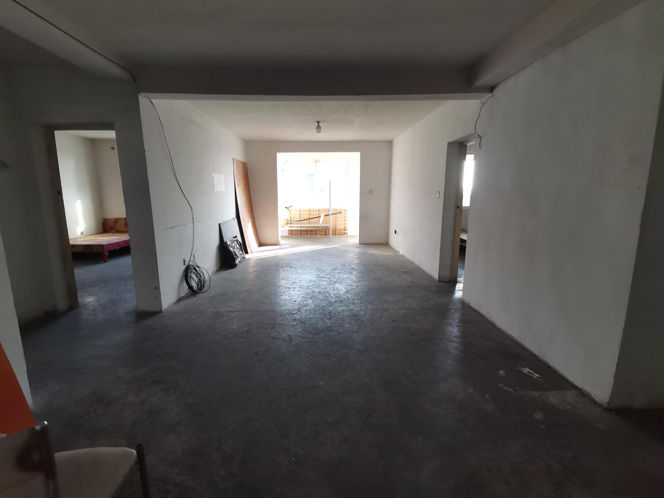 城山家园 5室2厅2卫 187.00m&sup2;