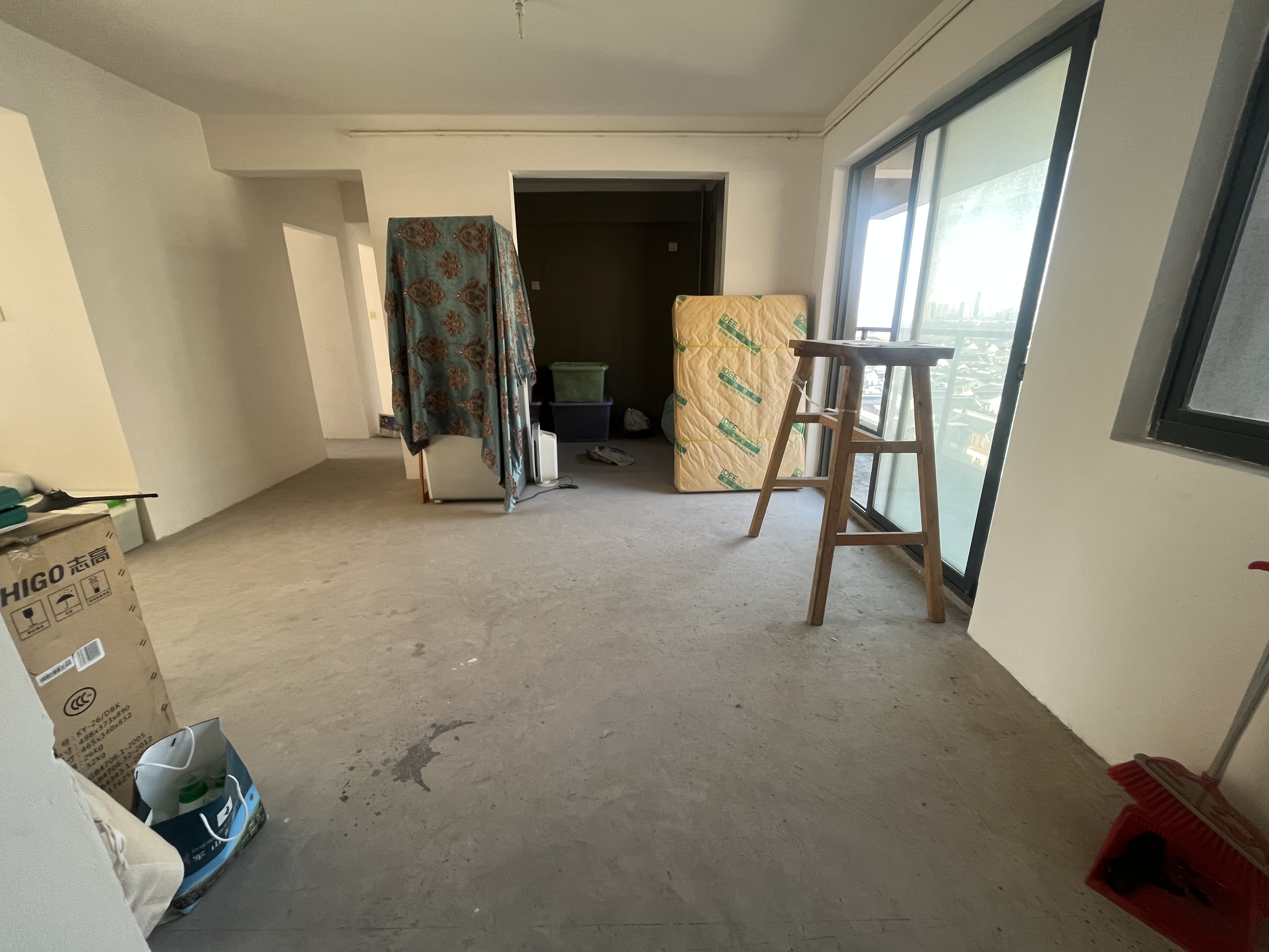军山汇贤居 3室2厅1卫 127m&sup2;