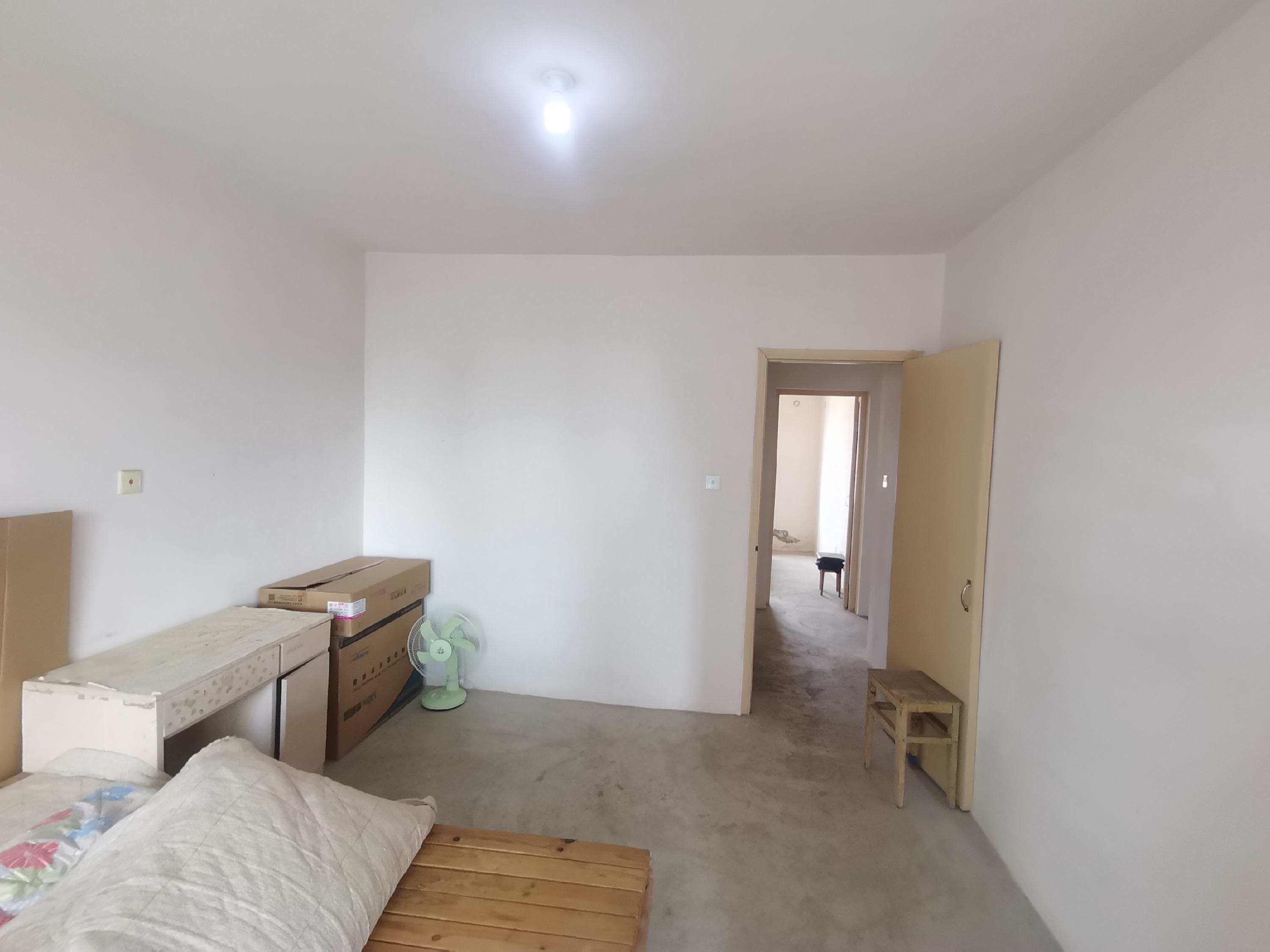 炜赋花苑 2室1厅1卫 91m&sup2;