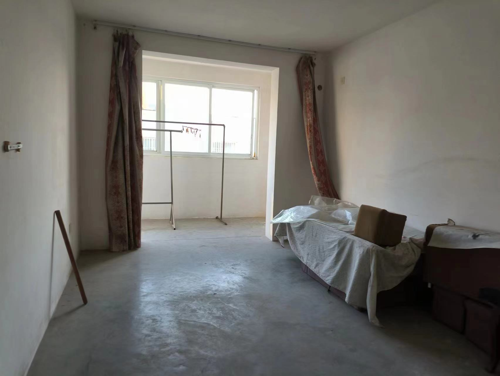 五山公寓 3室2厅1卫 124m&sup2;