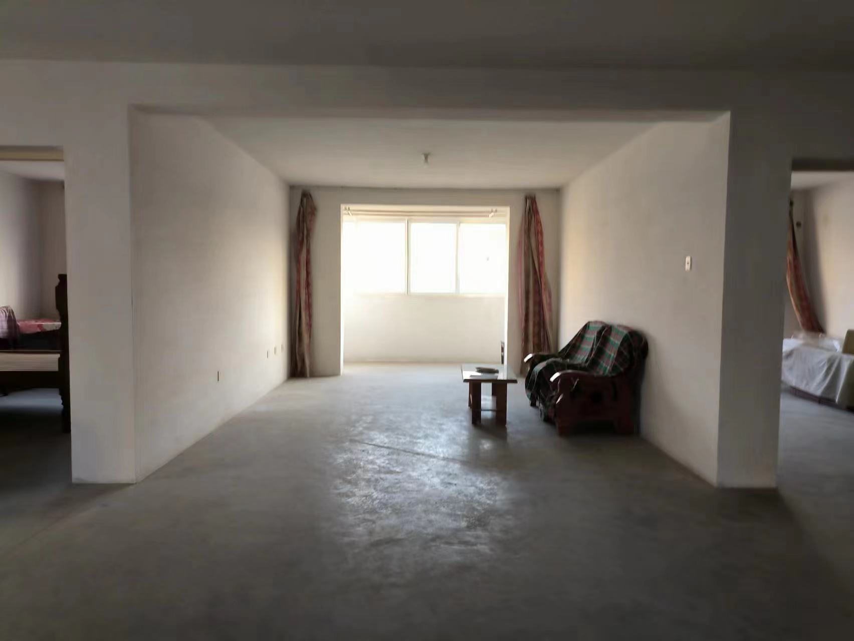 五山公寓 3室2厅1卫 124m&sup2;
