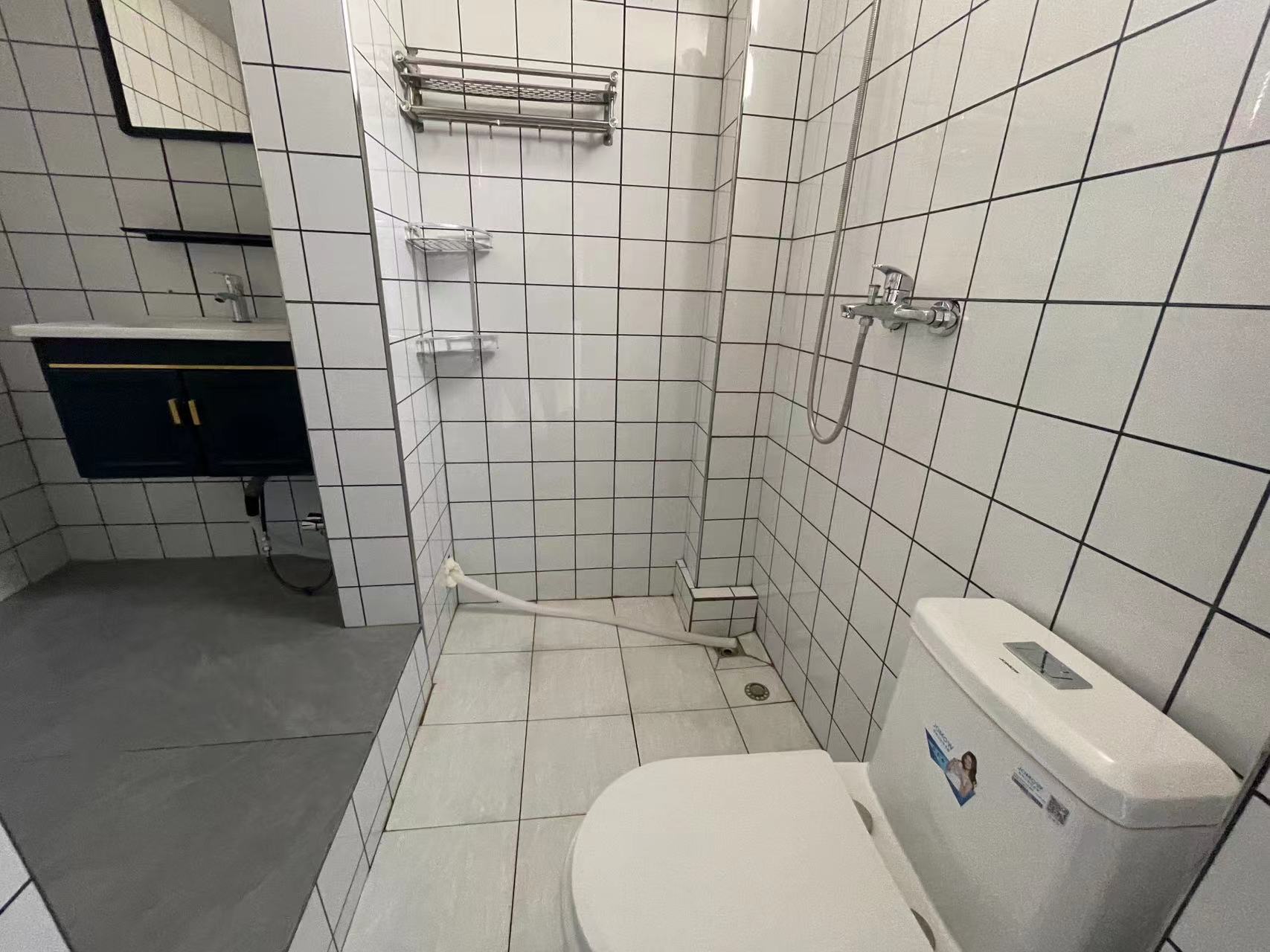 易家桥新村 2室1厅1卫 60m&sup2;
