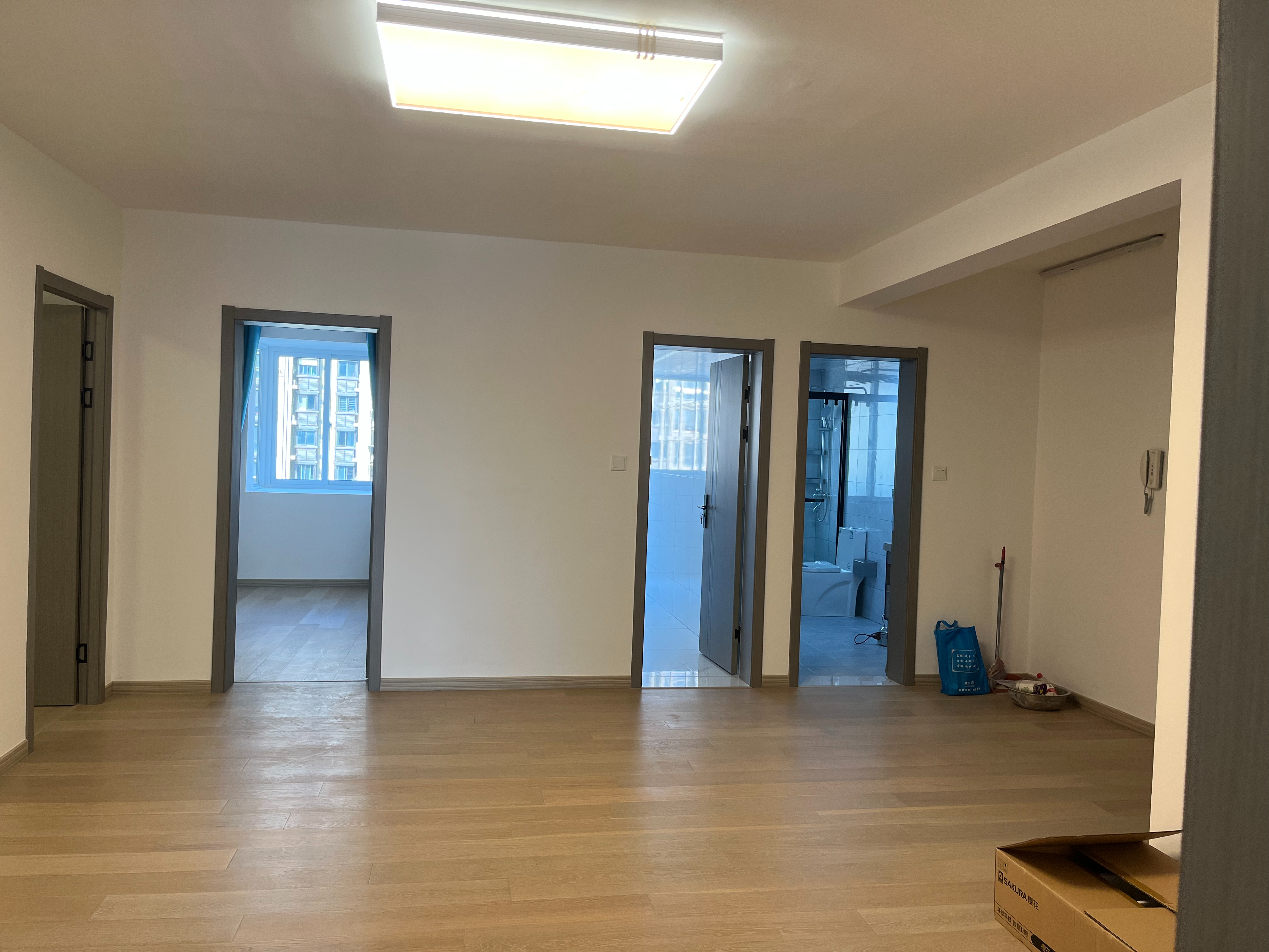 三里墩花苑三期 3室2厅1卫 129.87m²