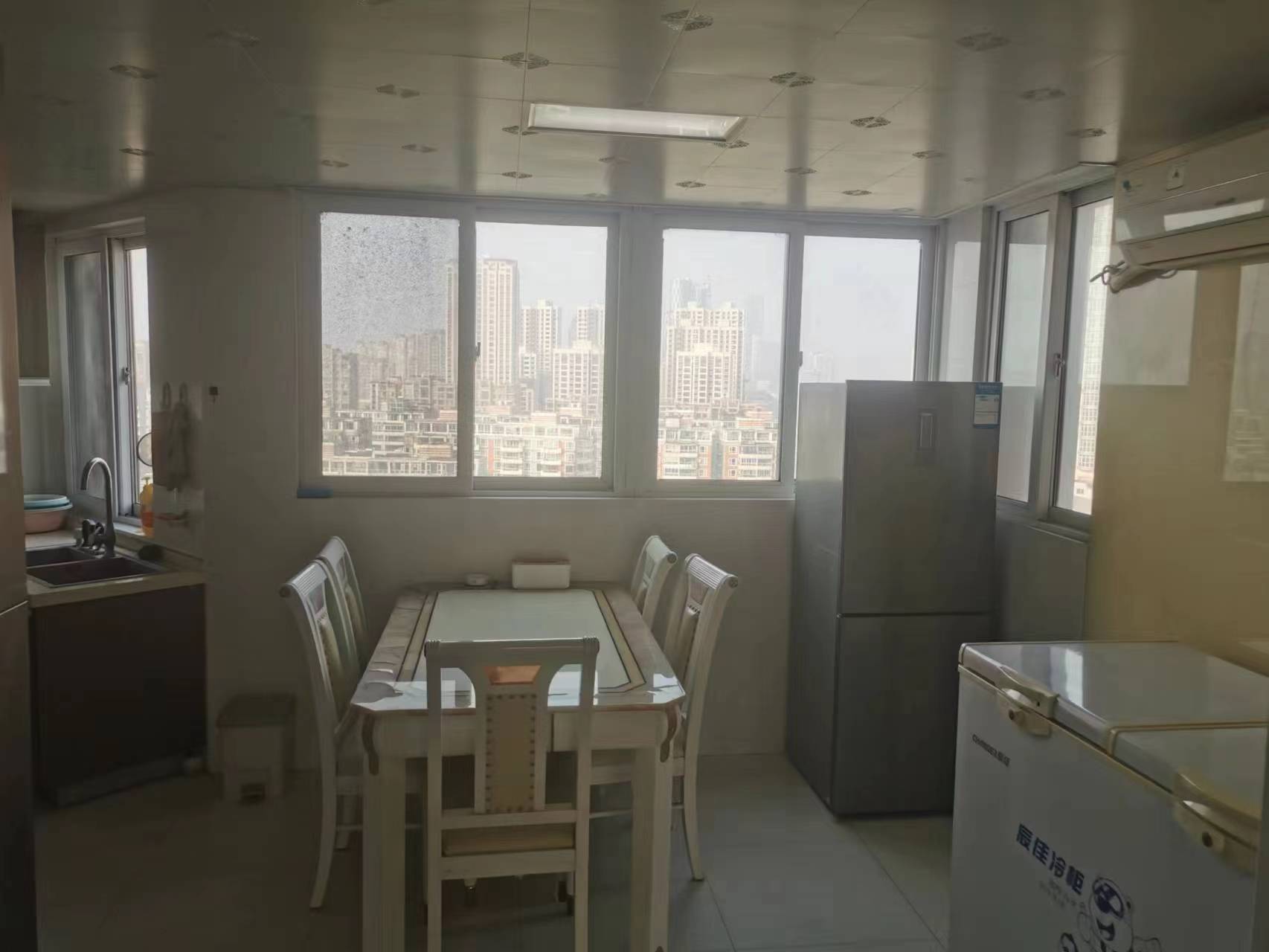 兆丰嘉园 3室2厅2卫 140.00m²