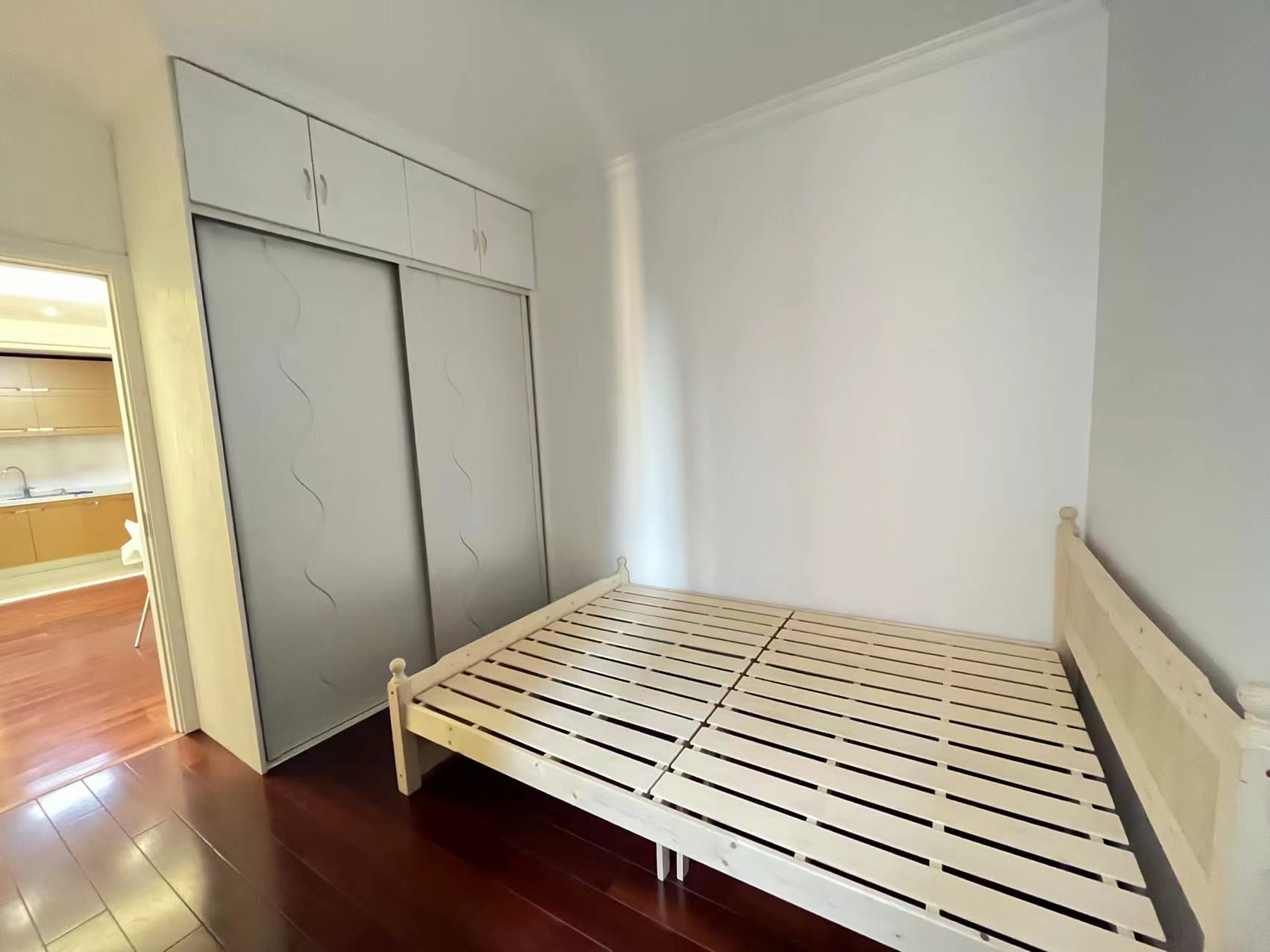 华强城 2室1厅1卫 86m&sup2;