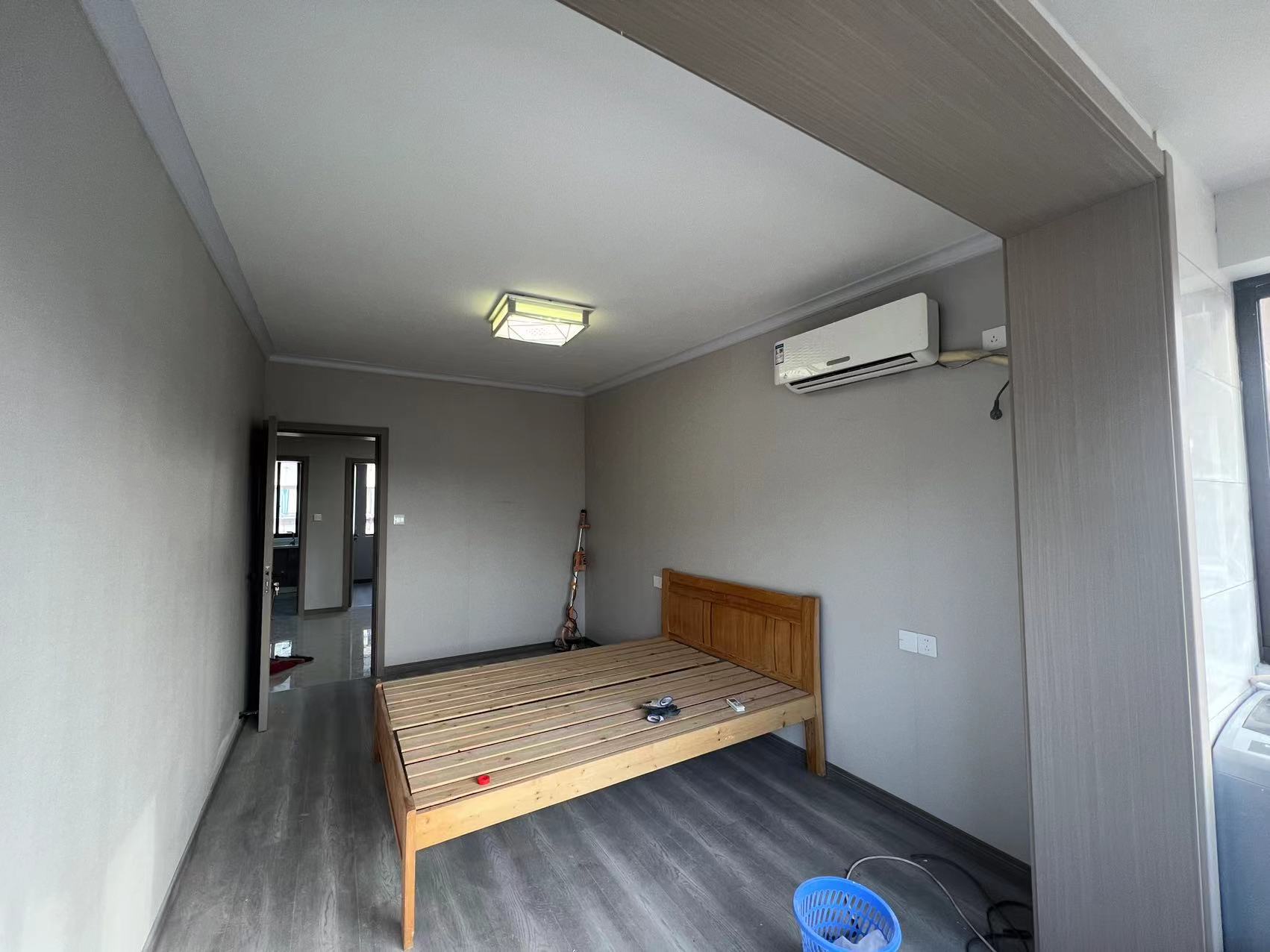 郭里园 3室1厅1卫 72.5m&sup2;