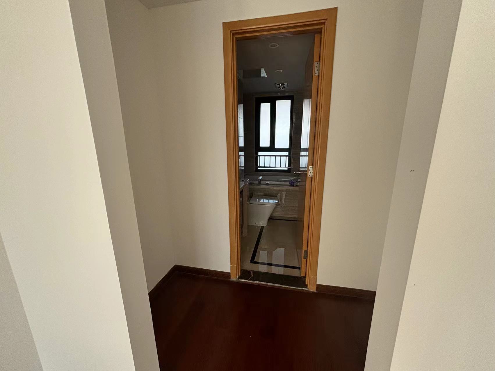 富力院士廷 3室2厅2卫 109m&sup2;