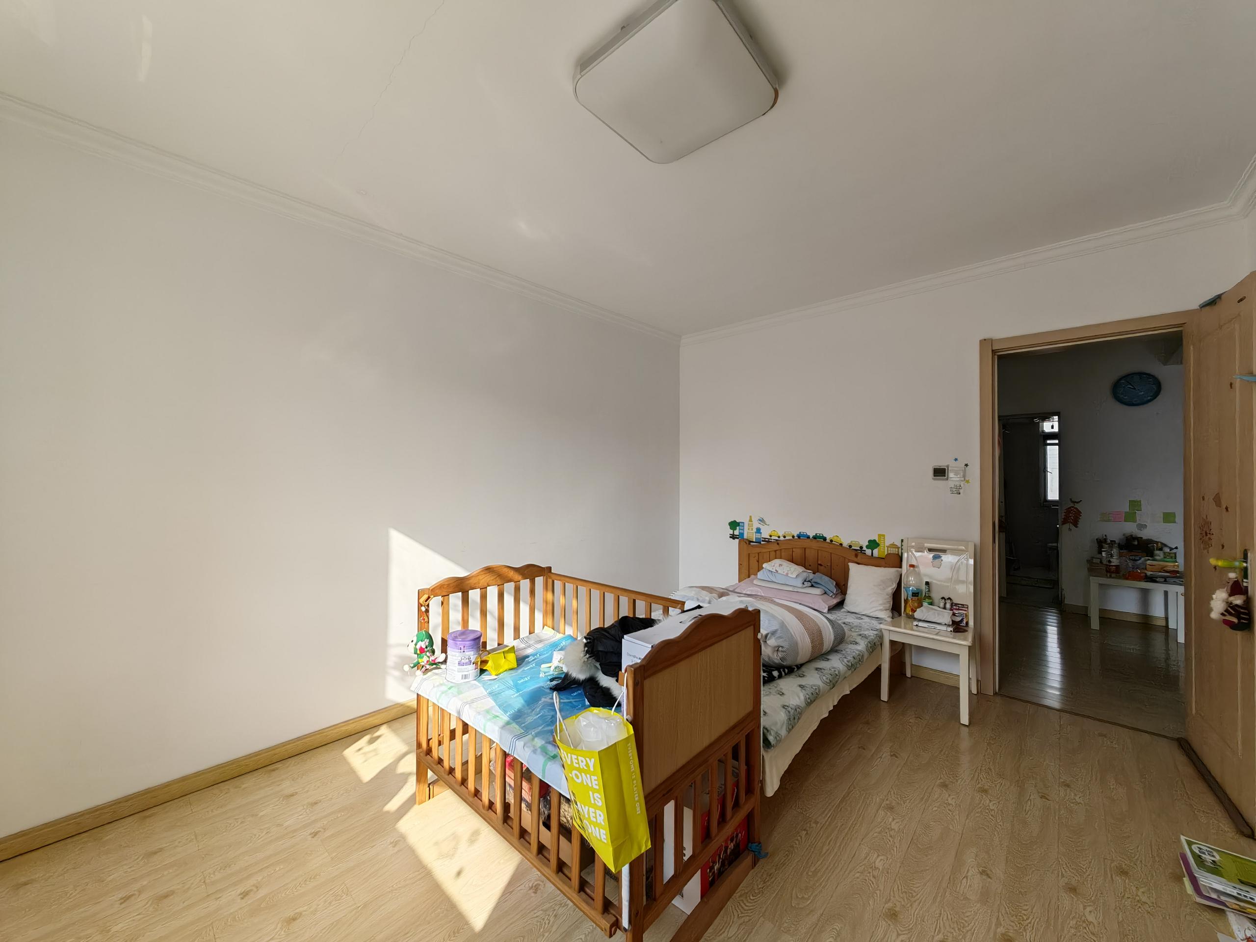 银花苑 3室1厅1卫 83.12m&sup2;