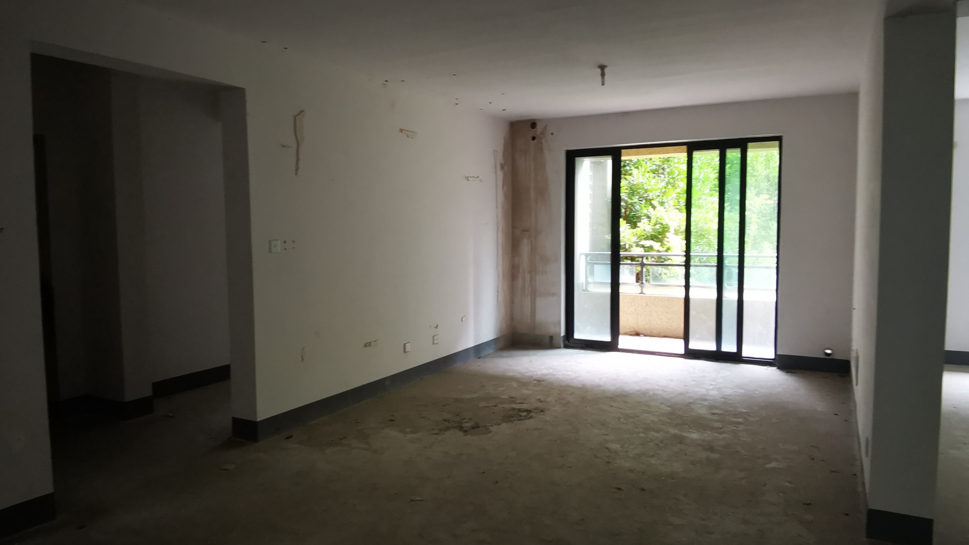 中海上林院 3室2厅2卫 125m²