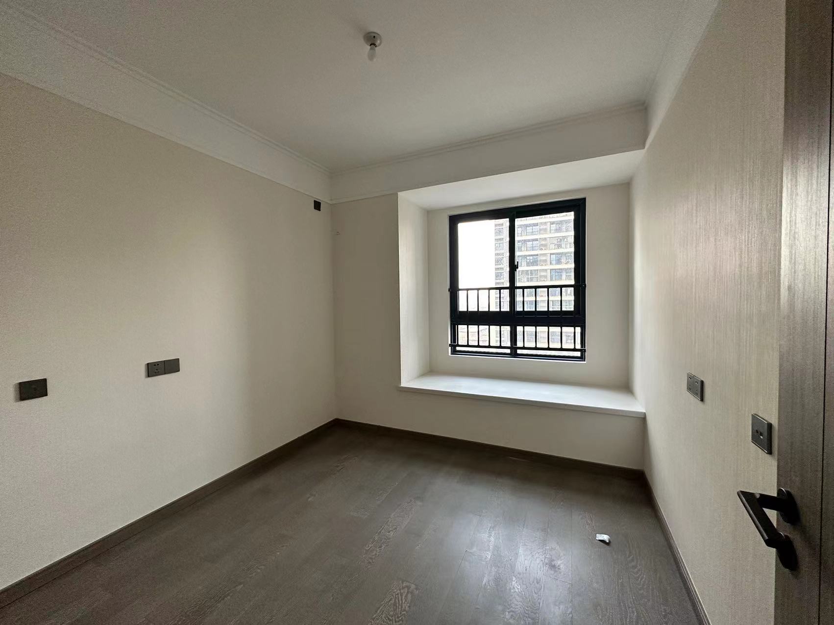 万科未来之光 3室2厅2卫 112m&sup2;