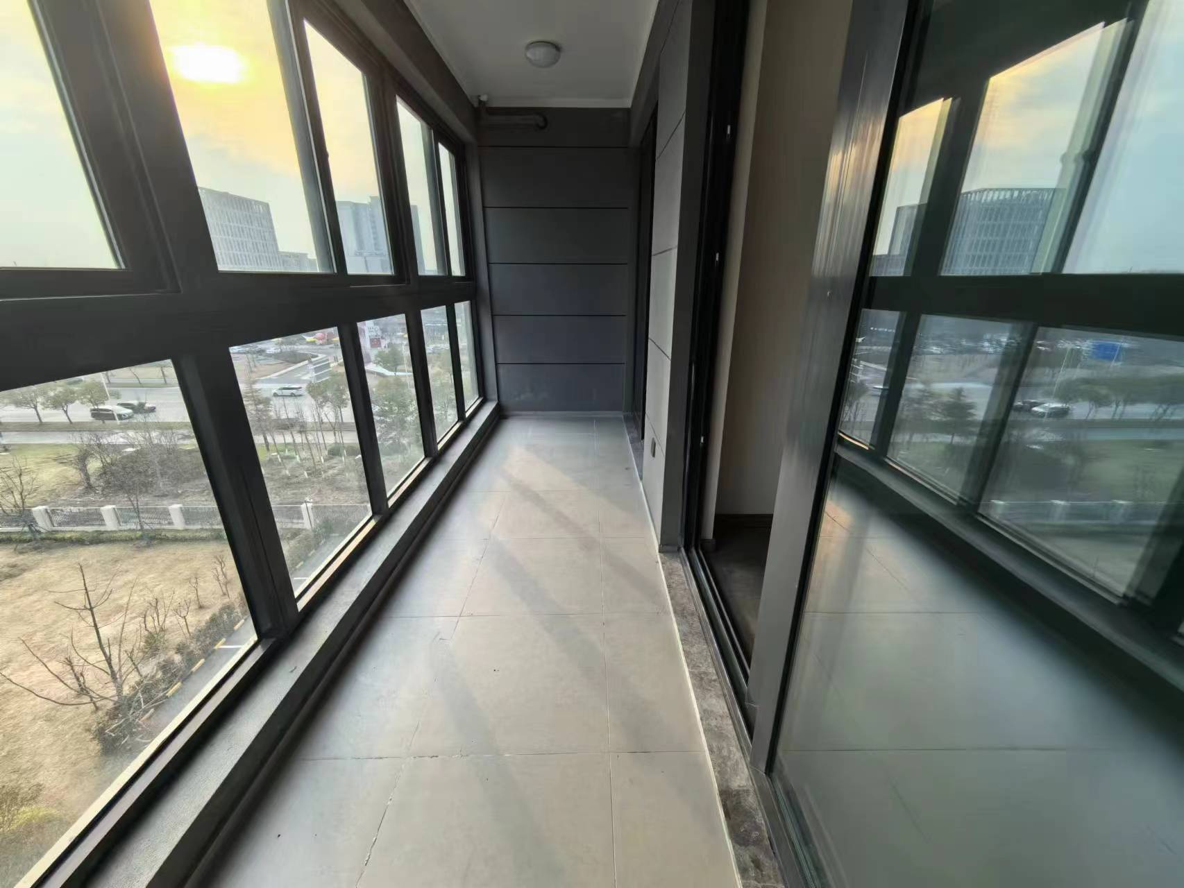 万科未来之光 4室3厅3卫 124.00m&sup2;