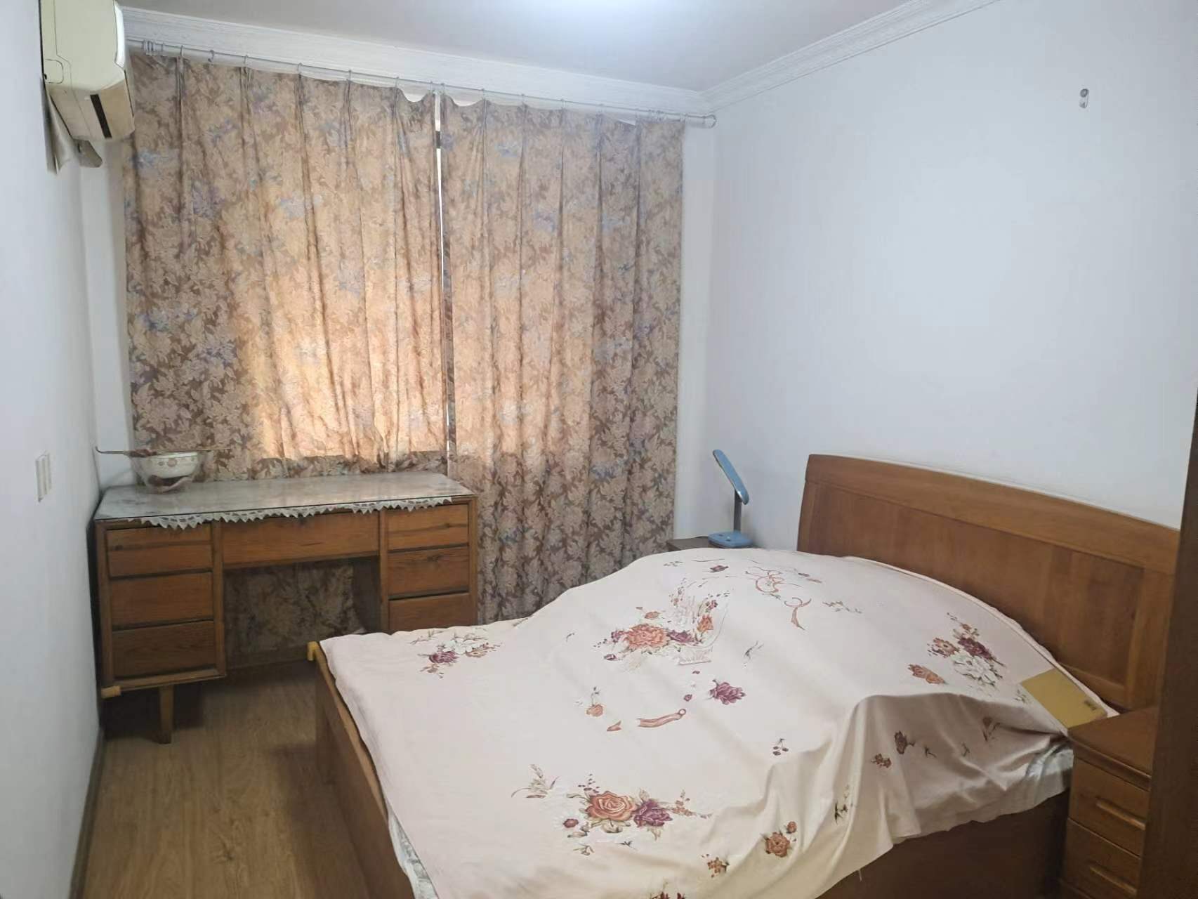 北濠桥东村 2室2厅1卫 65.00m&sup2;