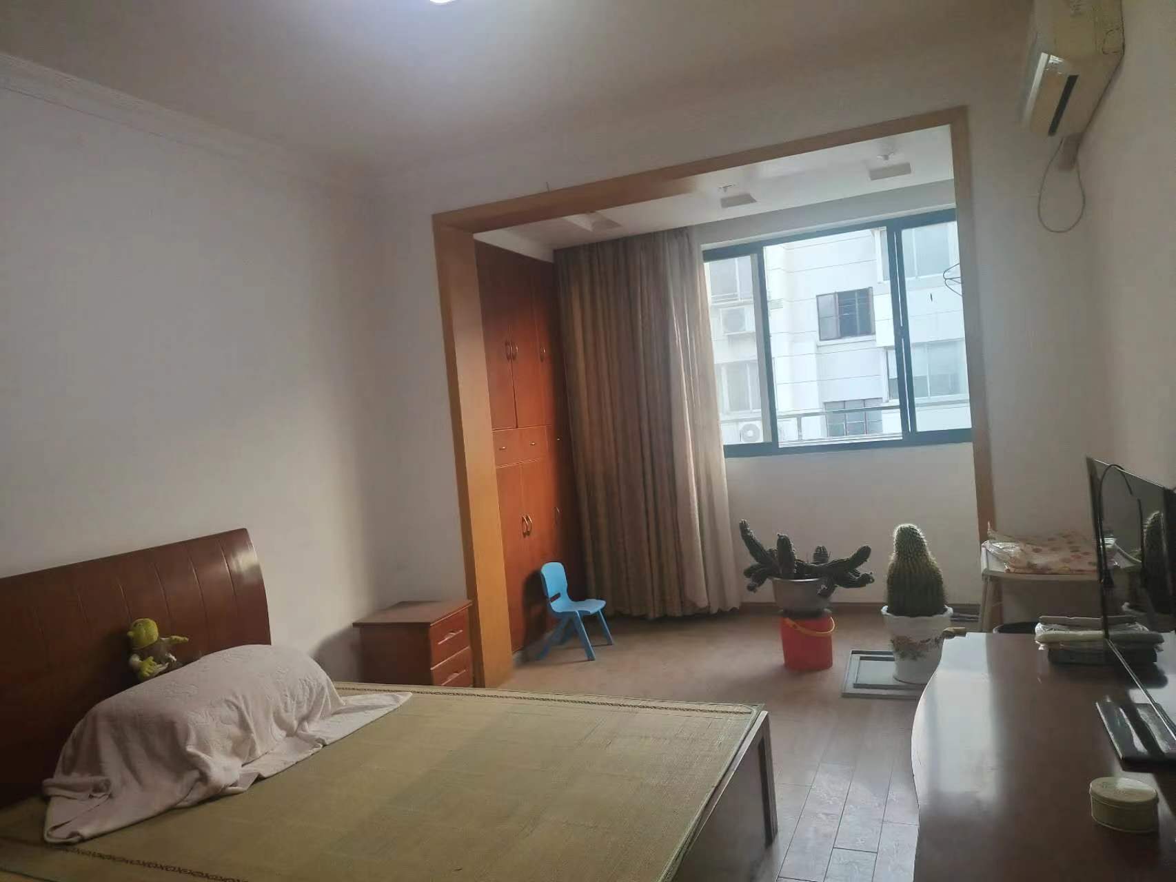 北濠桥东村 2室2厅1卫 65.00m&sup2;