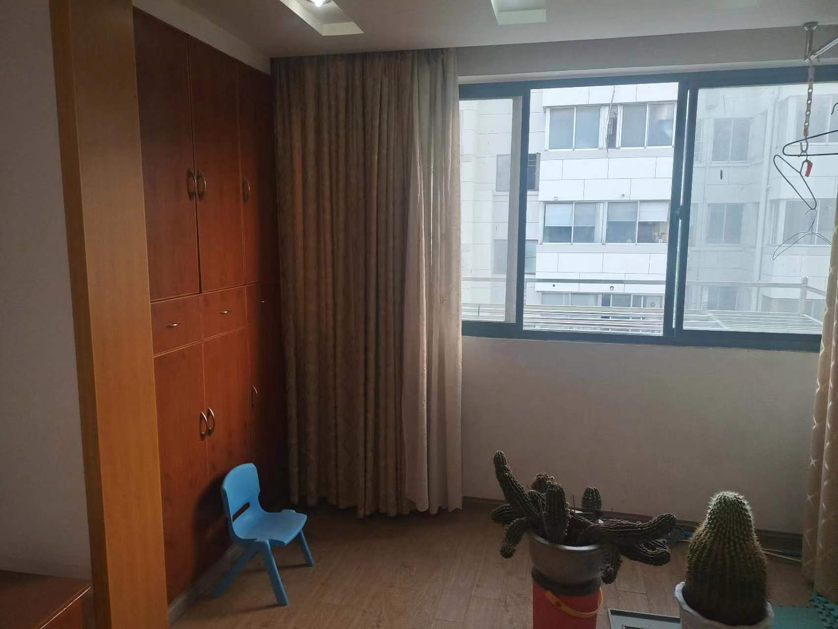 北濠桥东村 2室2厅1卫 65.00m&sup2;
