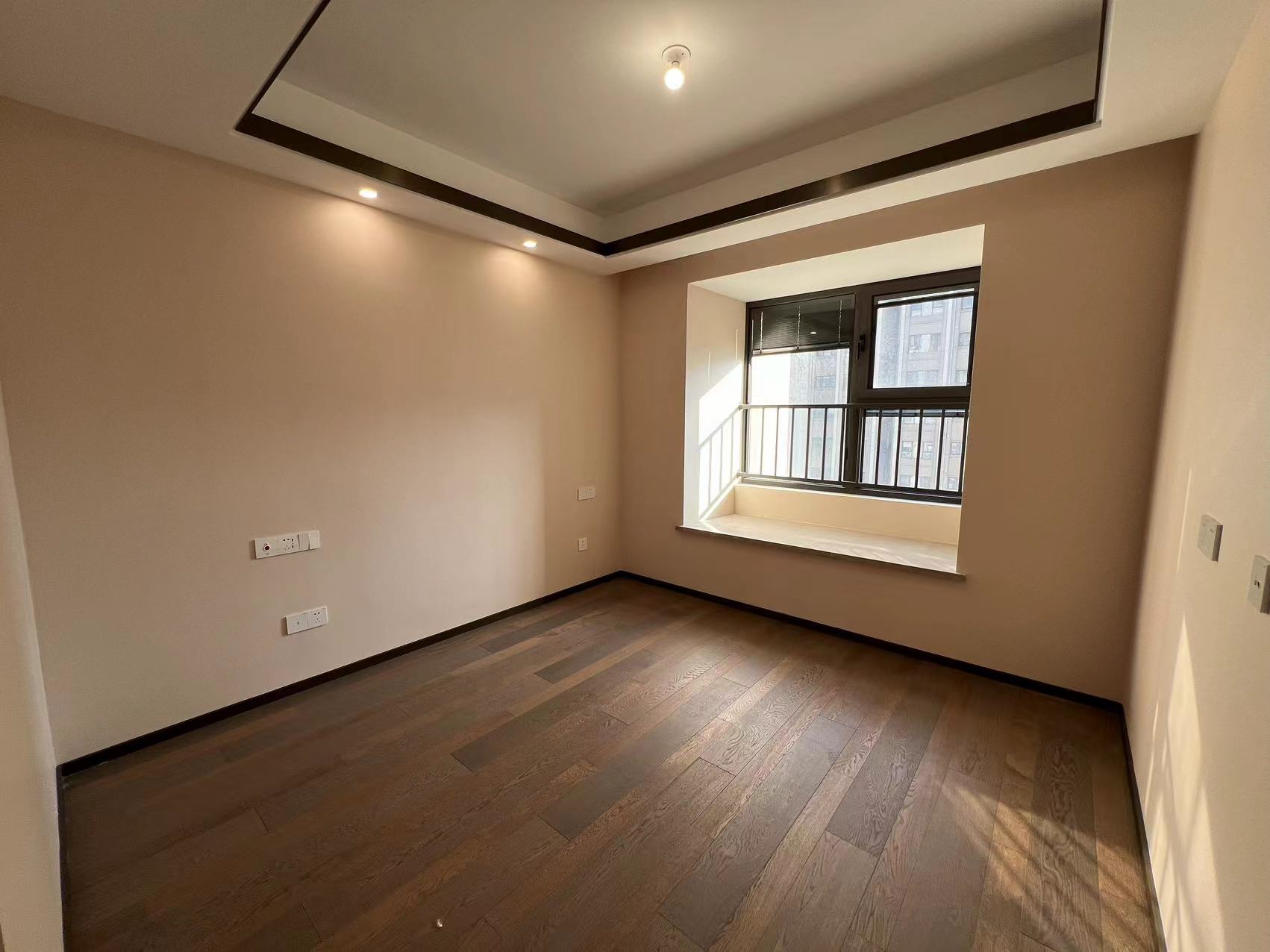 远创东樾 4室2厅3卫 153.74m&sup2;