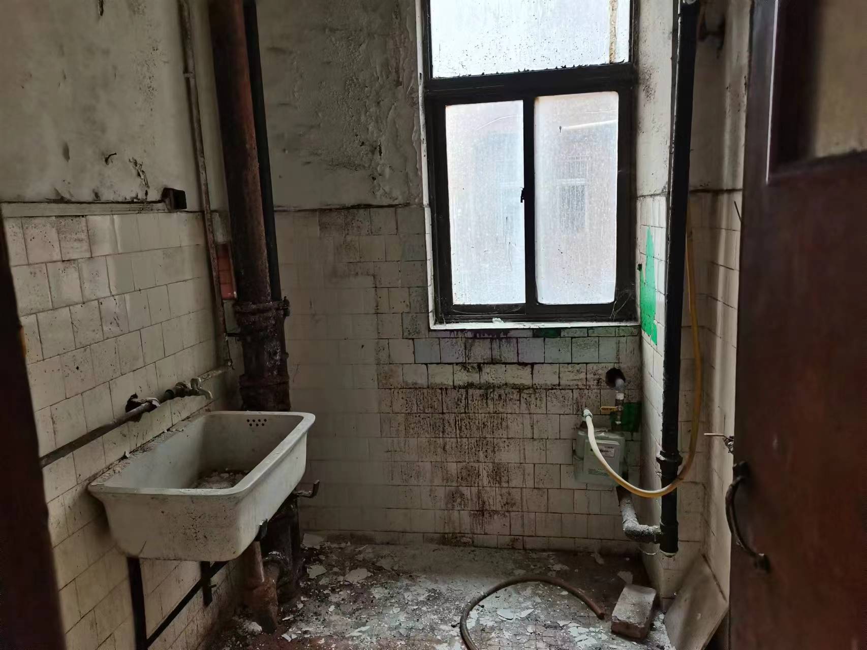 华能大厦 2室1厅1卫 74.33m&sup2;