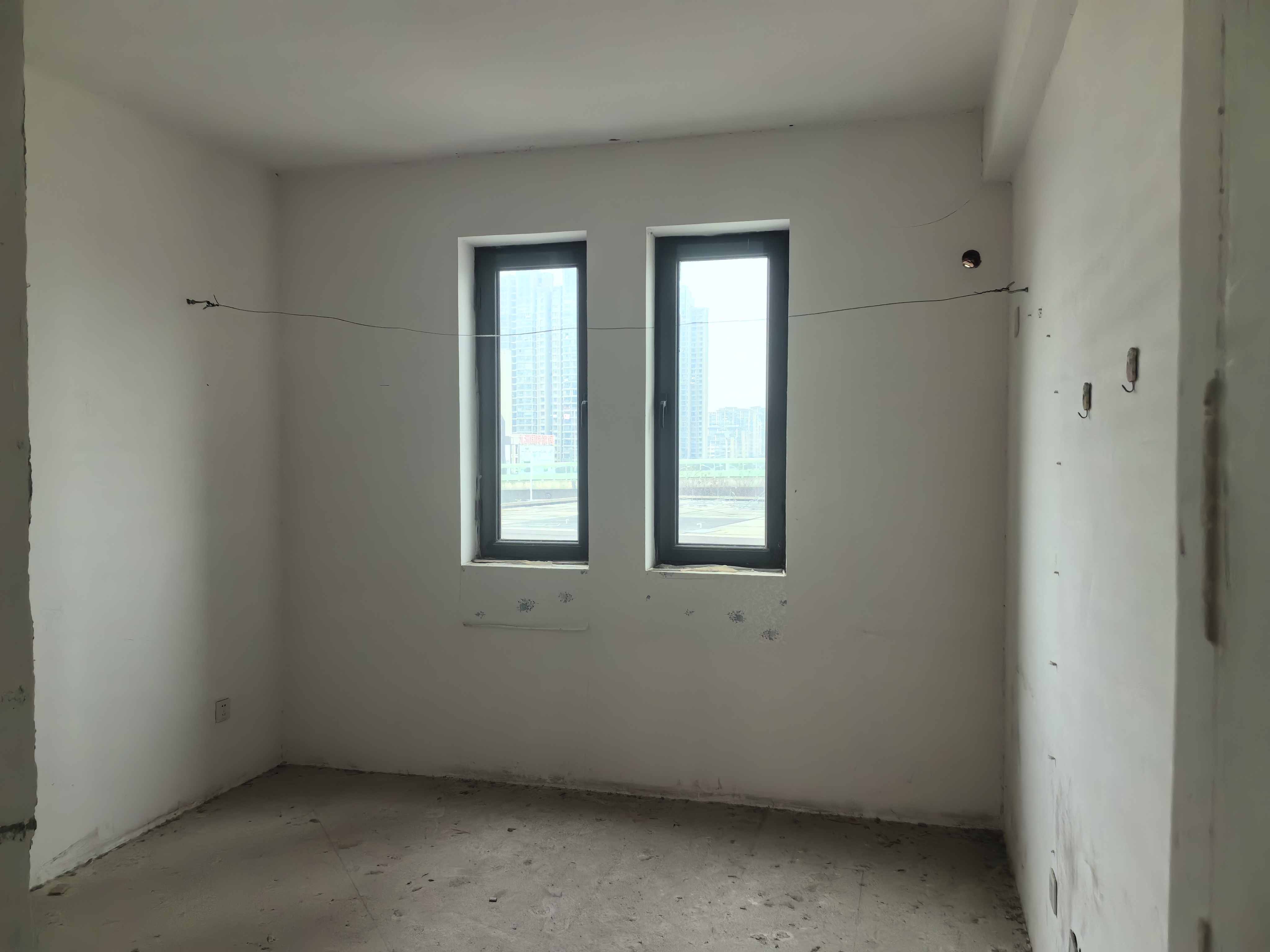 中港城皇家公寓 3室2厅2卫 141m&sup2;