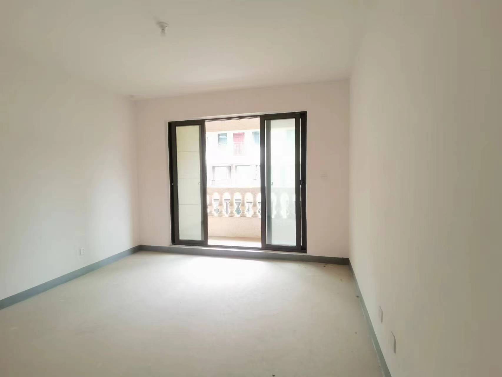 中南熙悦(南通经济技术开发区) 6室2厅3卫 133.00m²