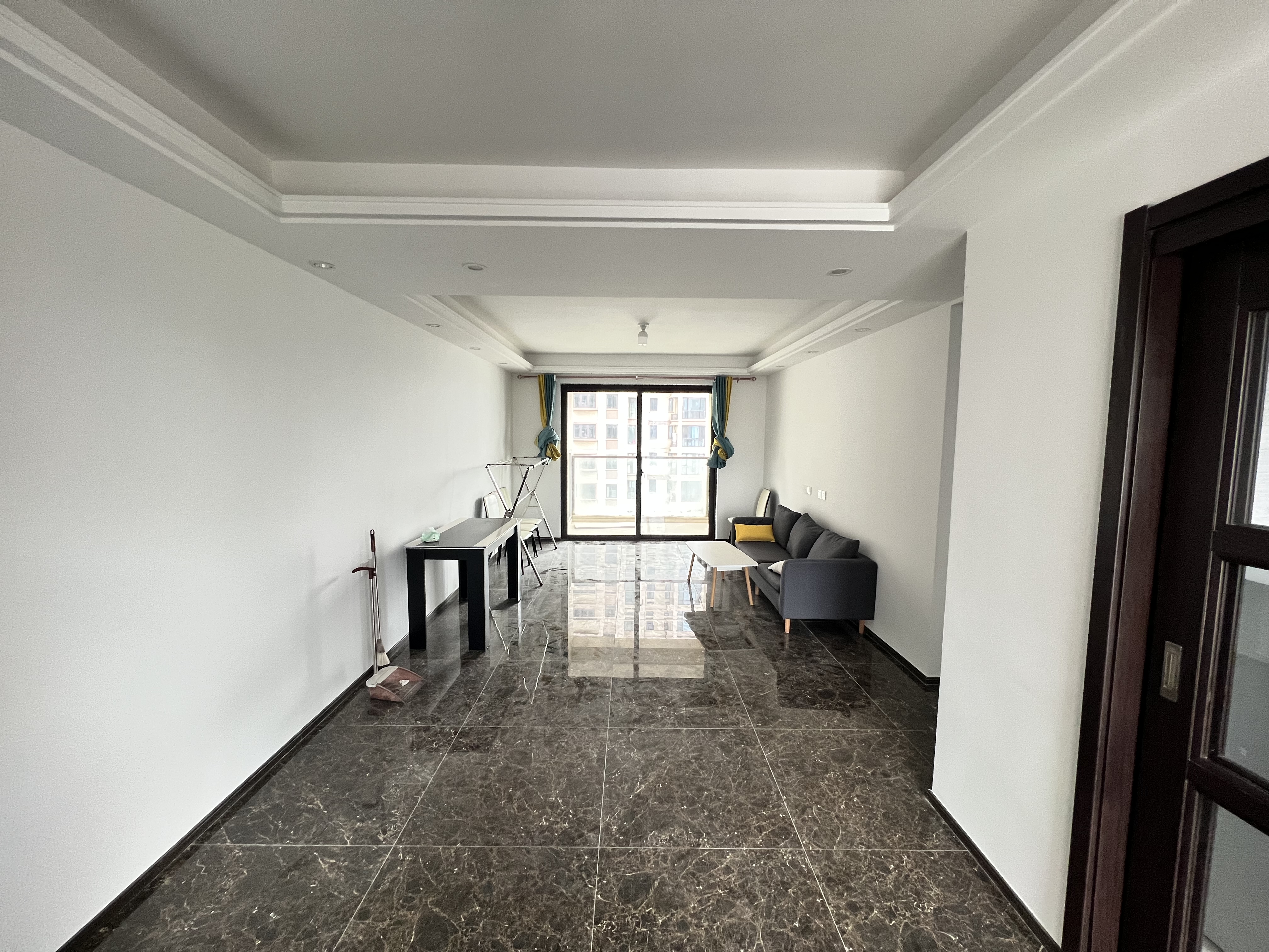 云樾东方 3室2厅2卫 124m&sup2;