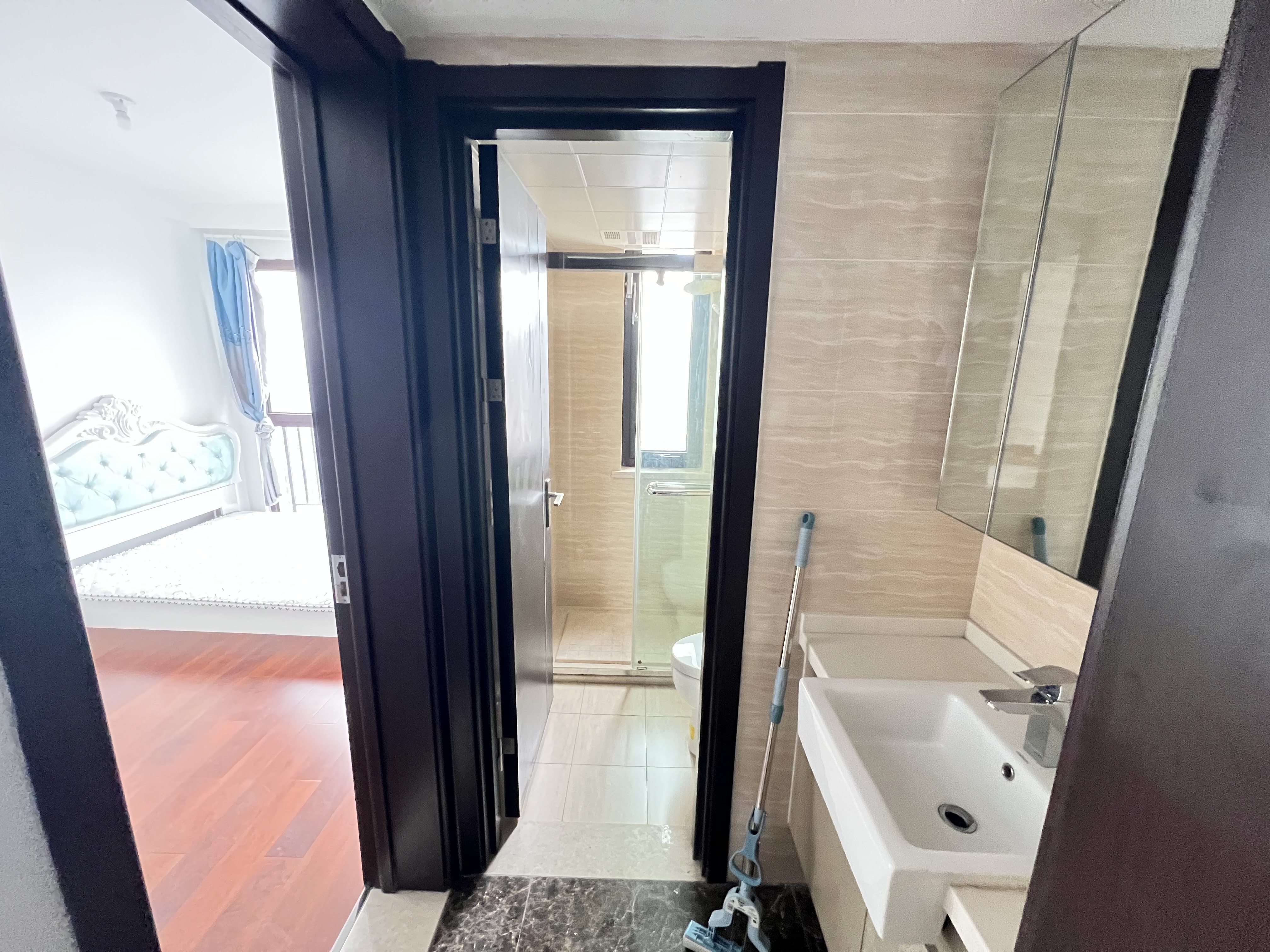 云樾东方 3室2厅2卫 124m&sup2;