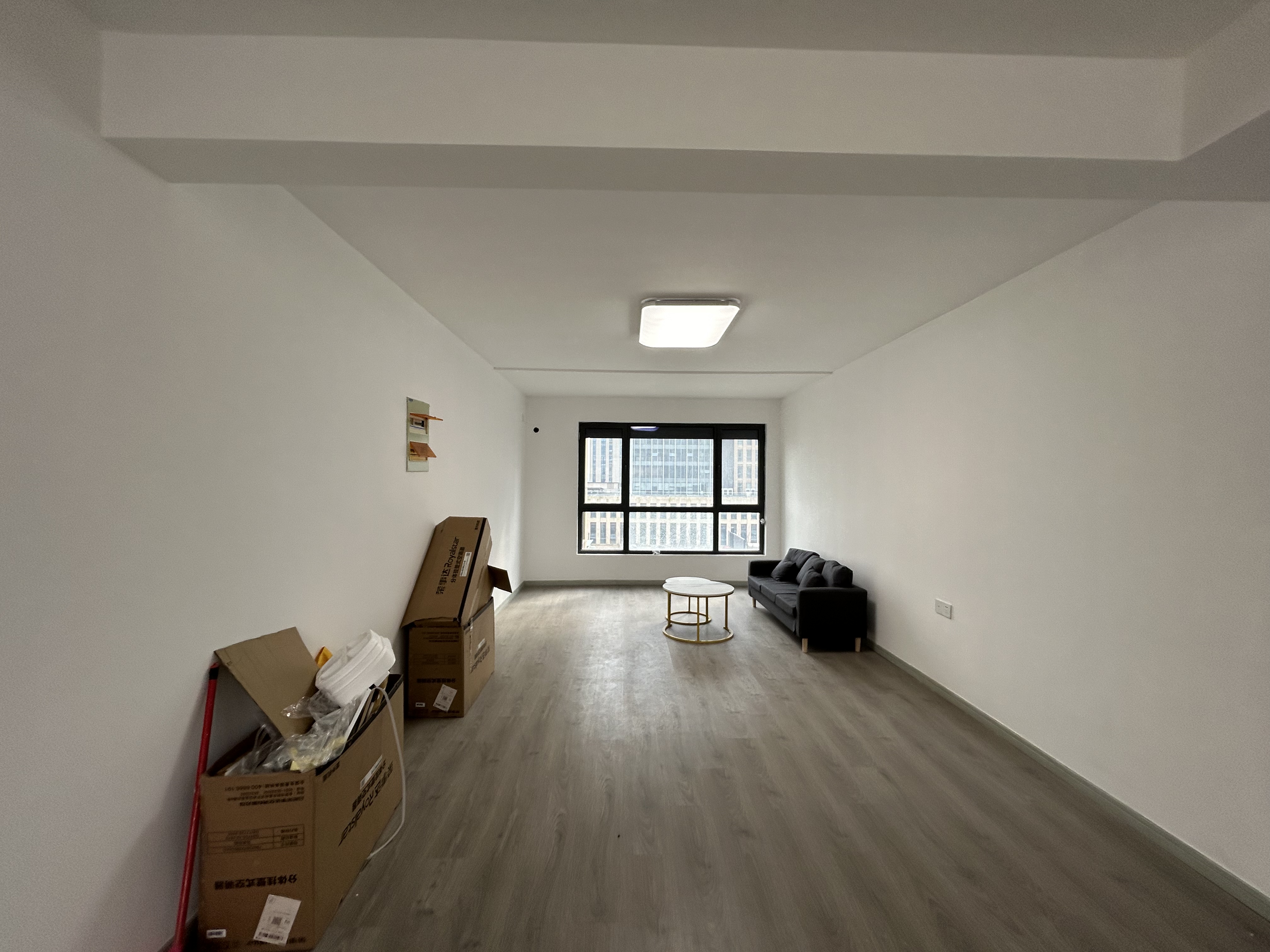翠园 3室2厅1卫 135m&sup2;
