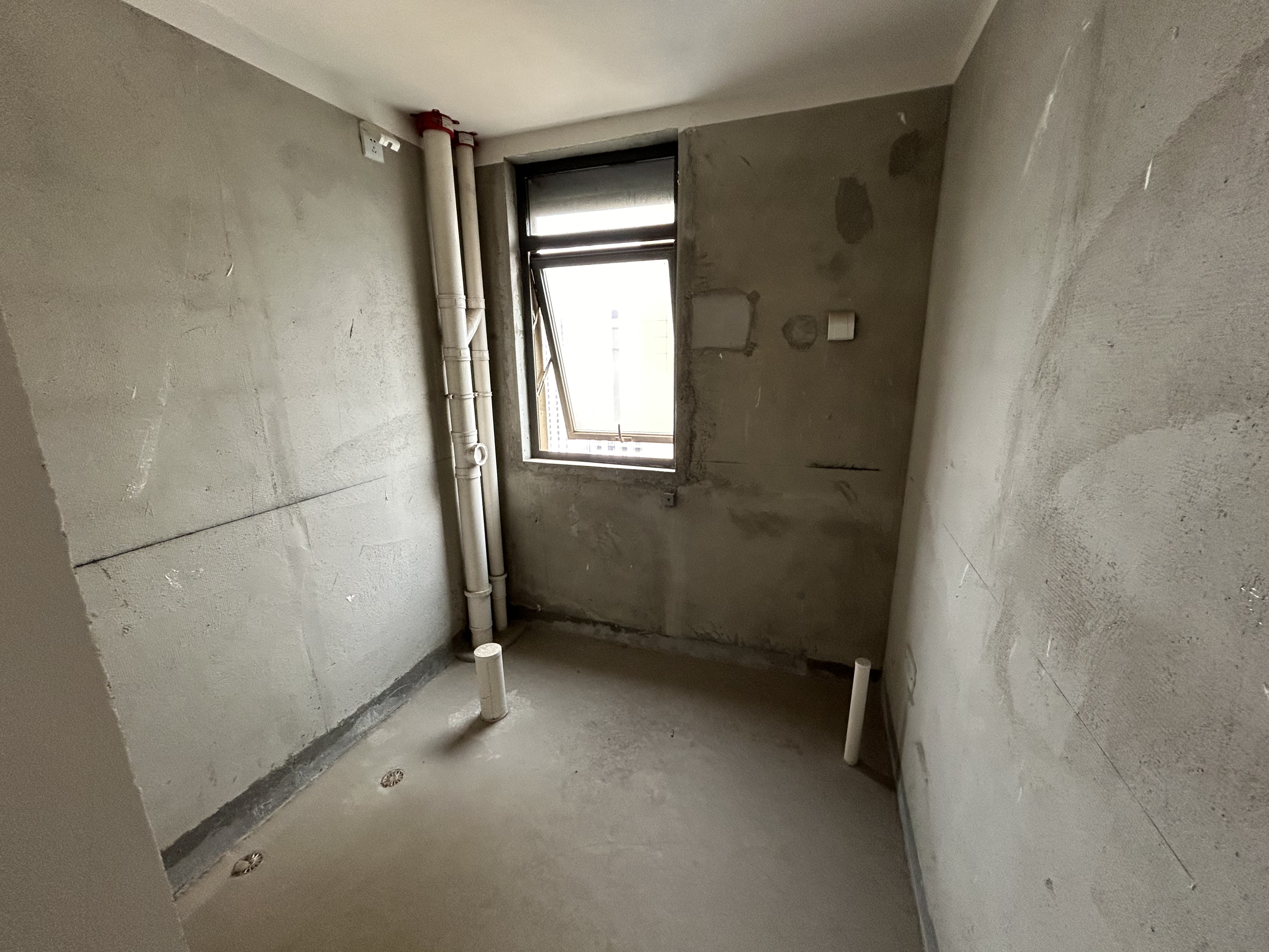 翠园 4室2厅2卫 144.35m&sup2;