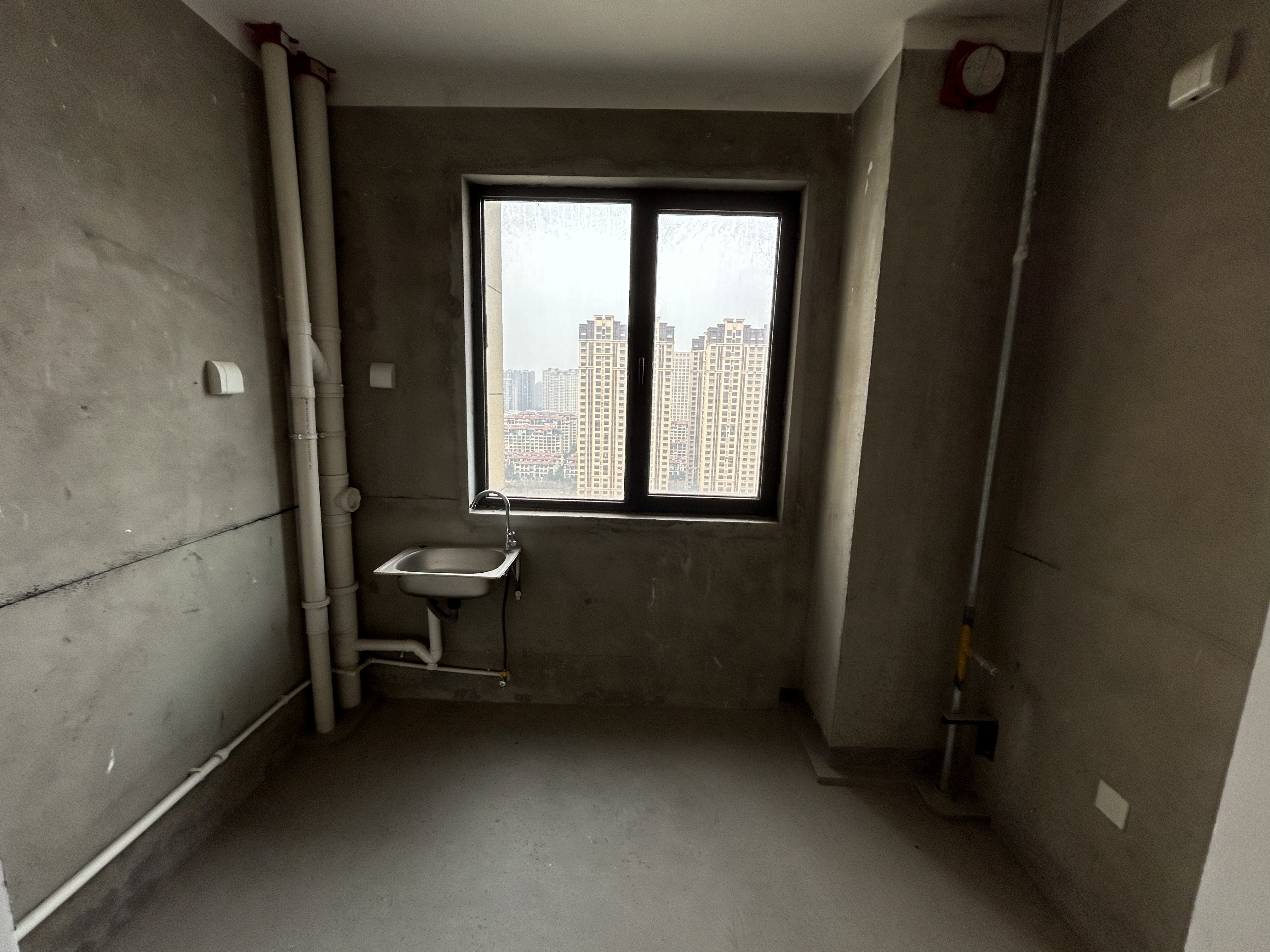 翠园 4室2厅2卫 144.35m&sup2;