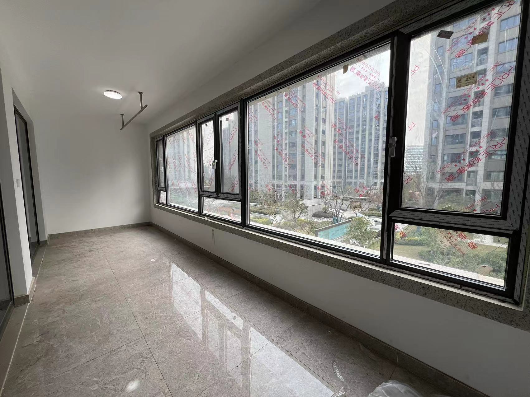 远创东樾 4室2厅3卫 154.66m&sup2;