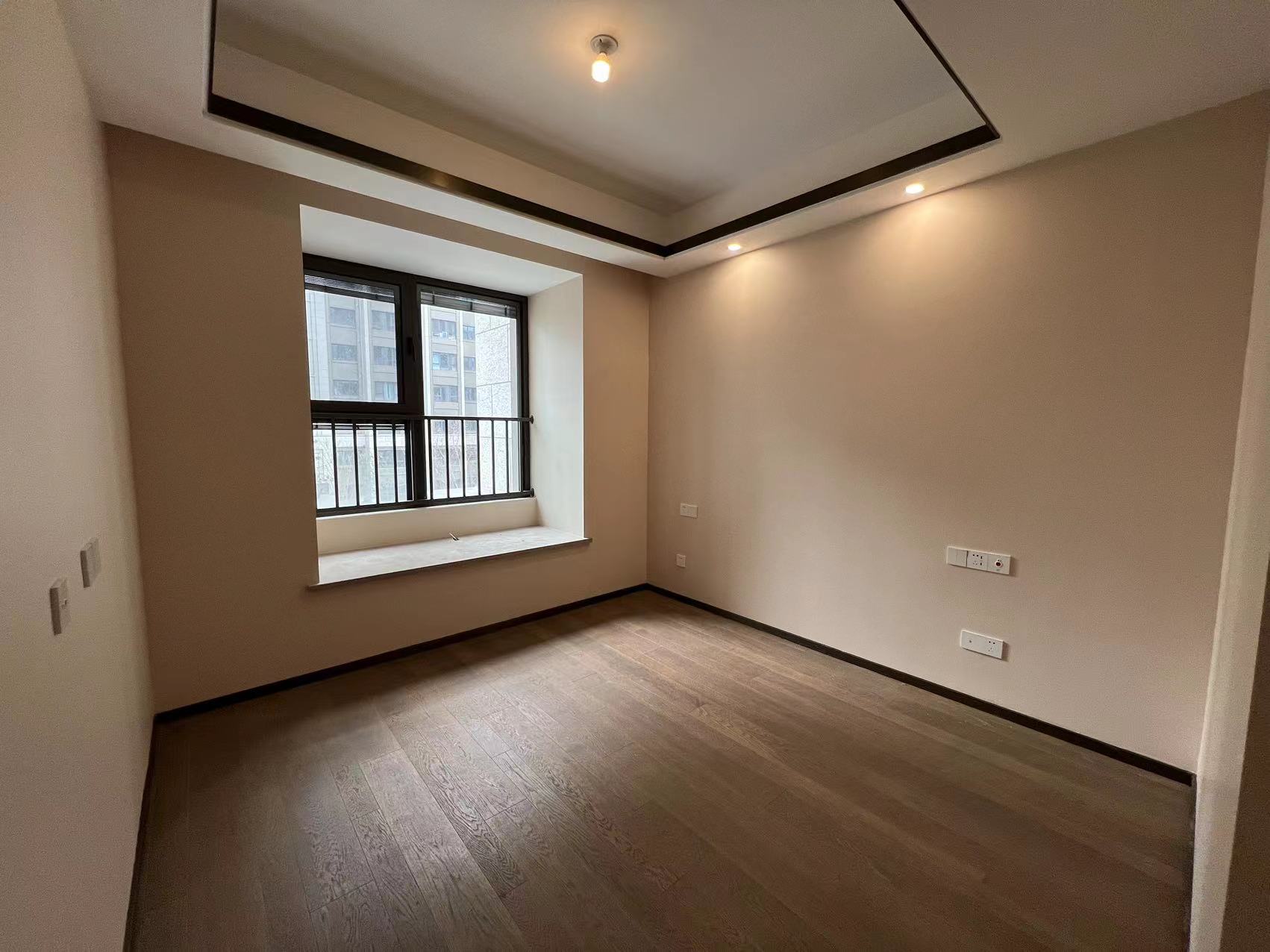 远创东樾 4室2厅3卫 154.66m&sup2;