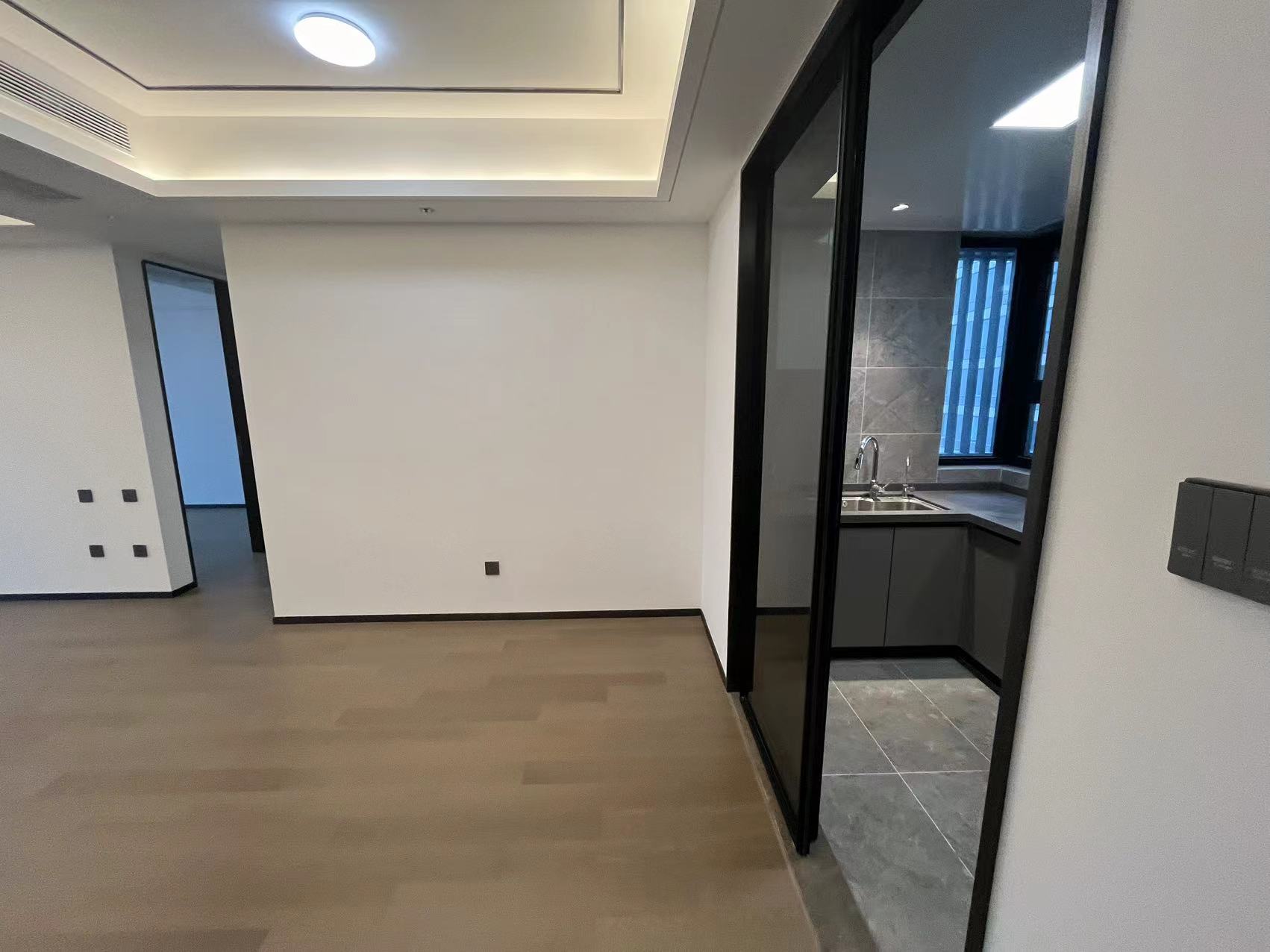 滨江道静园 3室2厅2卫 117.00m²